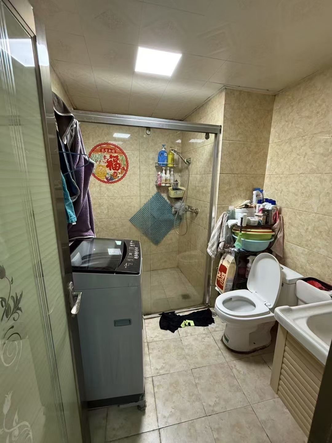 汇隆广场 3室2厅1卫 93.0万 汇隆广场 3室2厅1卫 93.0万卫生间