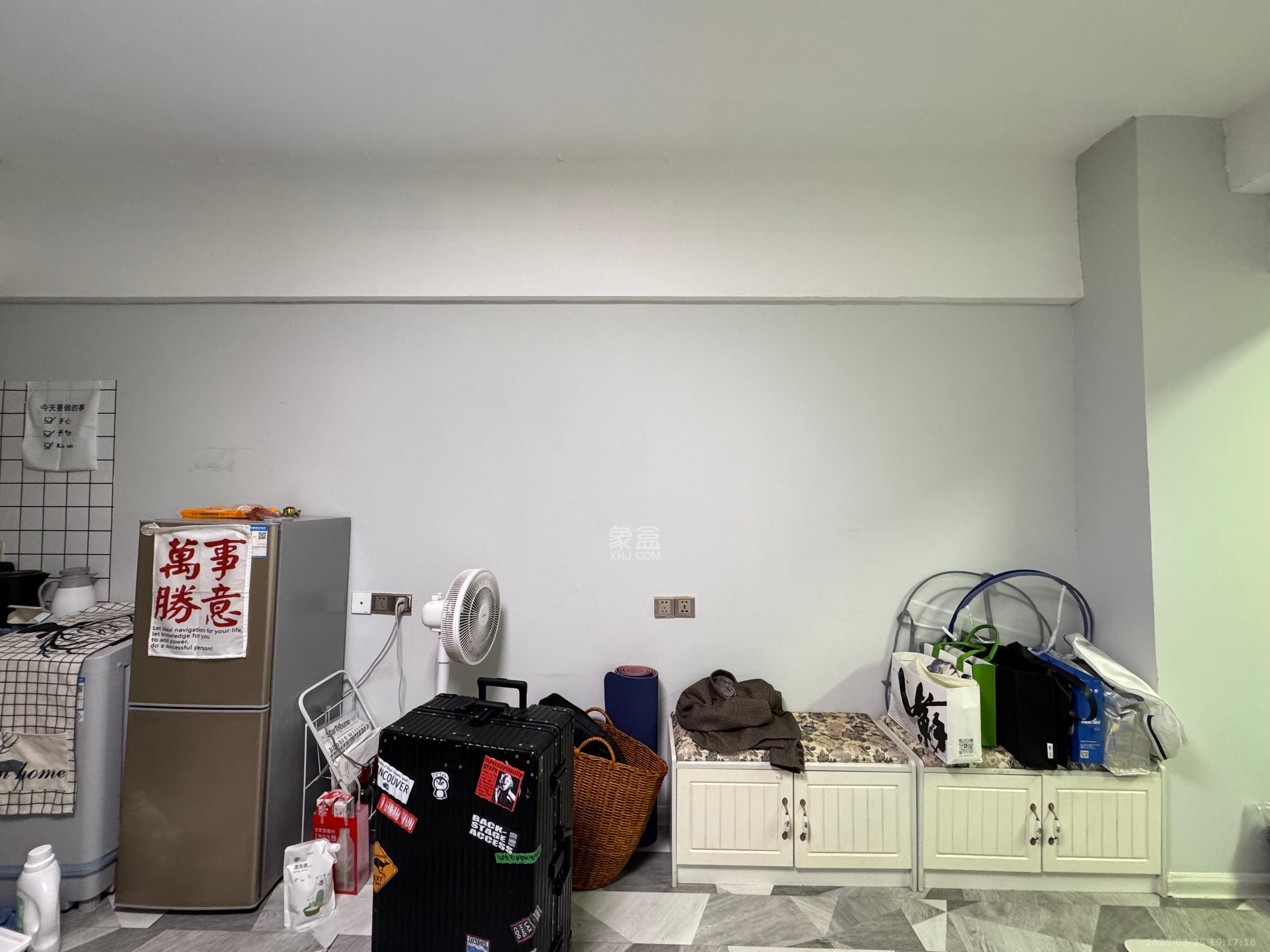恒大金都（华瑞金都）  1室1厅1卫   1400.00元/月室内图