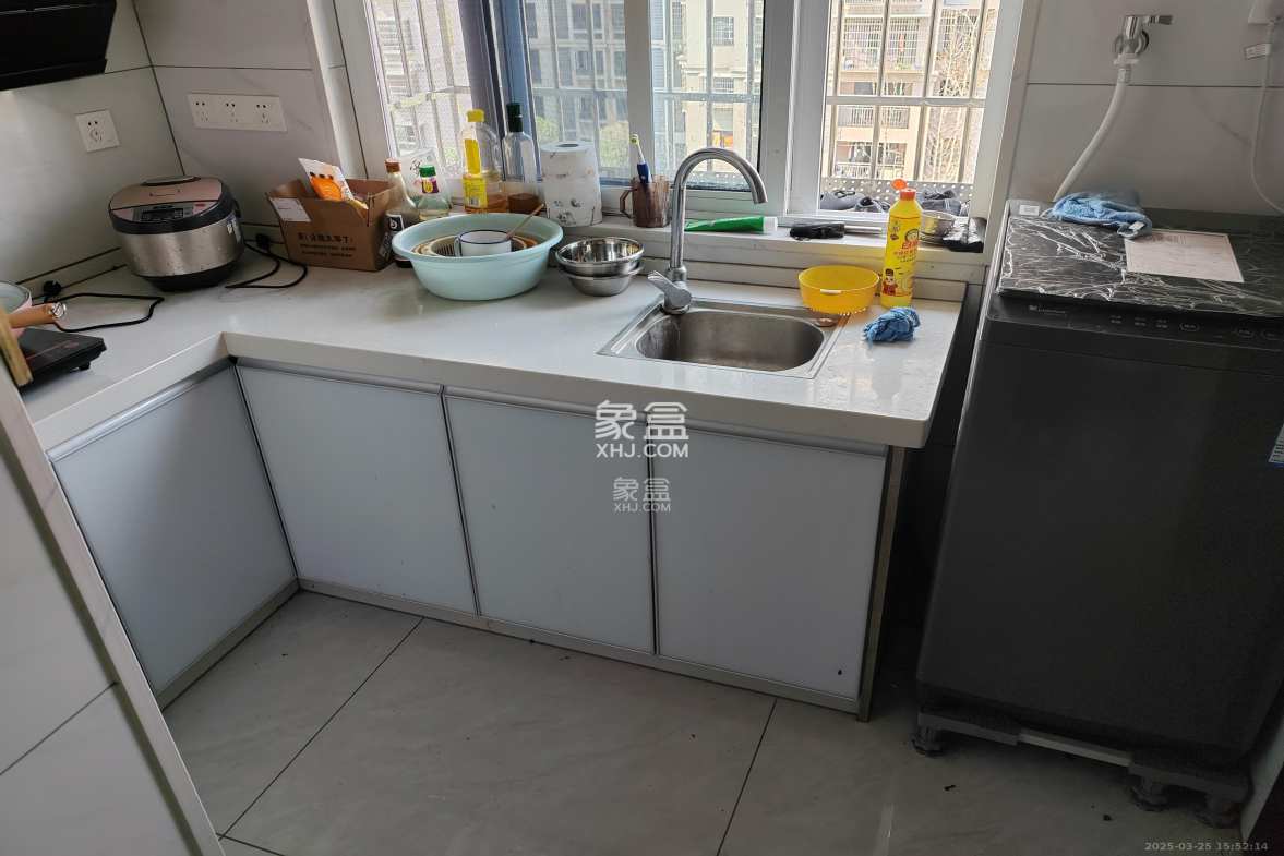 坪山家园 1室0厅1卫 800.0元/月 坪山家园 1室0厅1卫 800.0元/月室内图