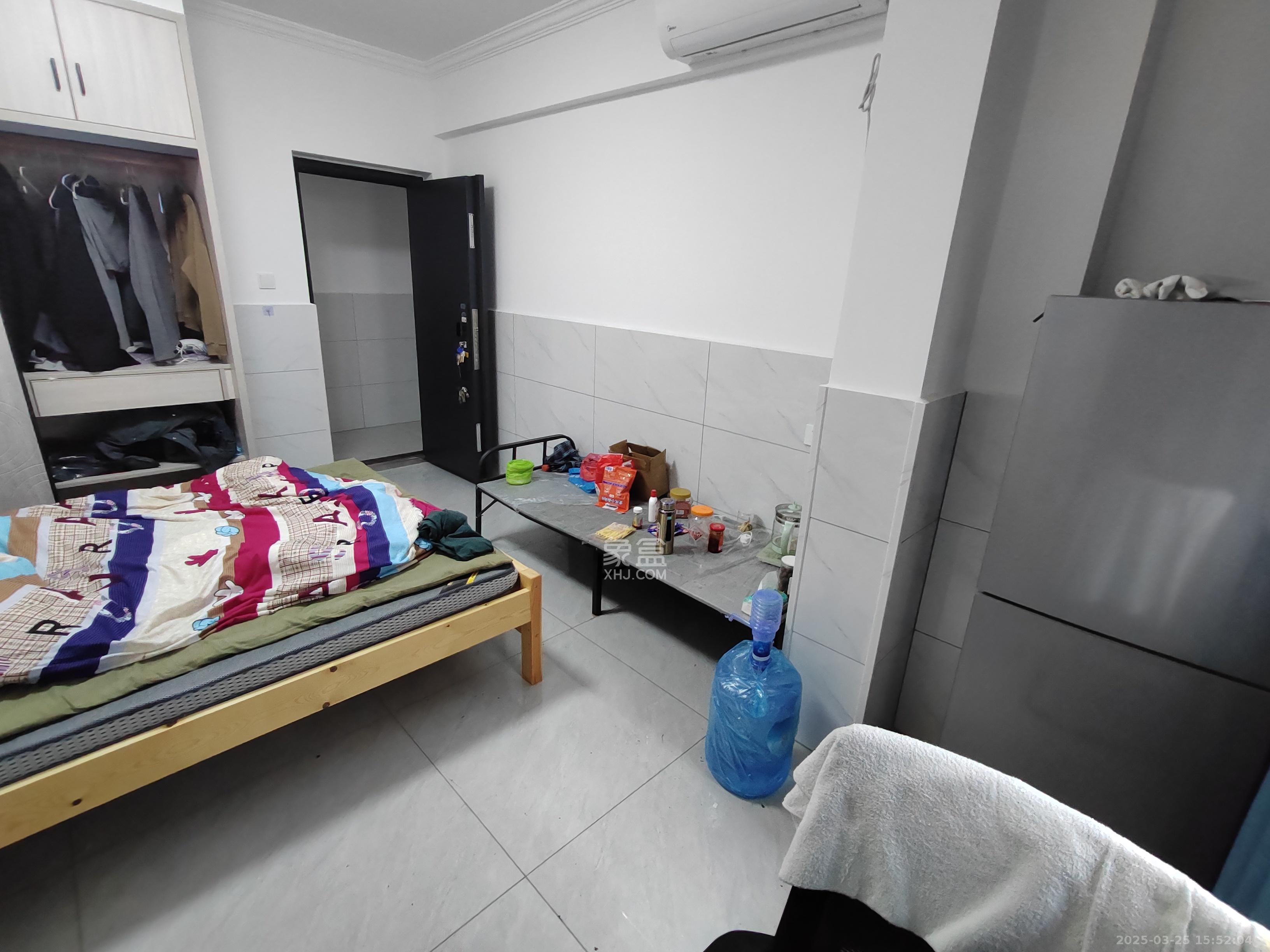 坪山家园 1室0厅1卫 800.0元/月 坪山家园 1室0厅1卫 800.0元/月室内图