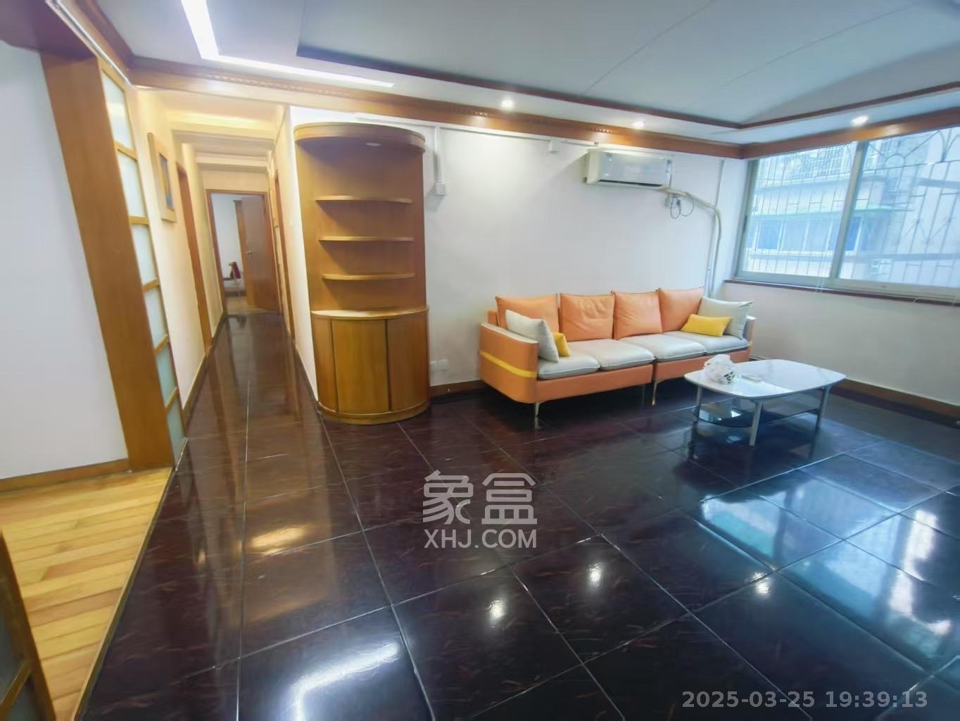 铭园小区  3室2厅2卫   3700.00元/月