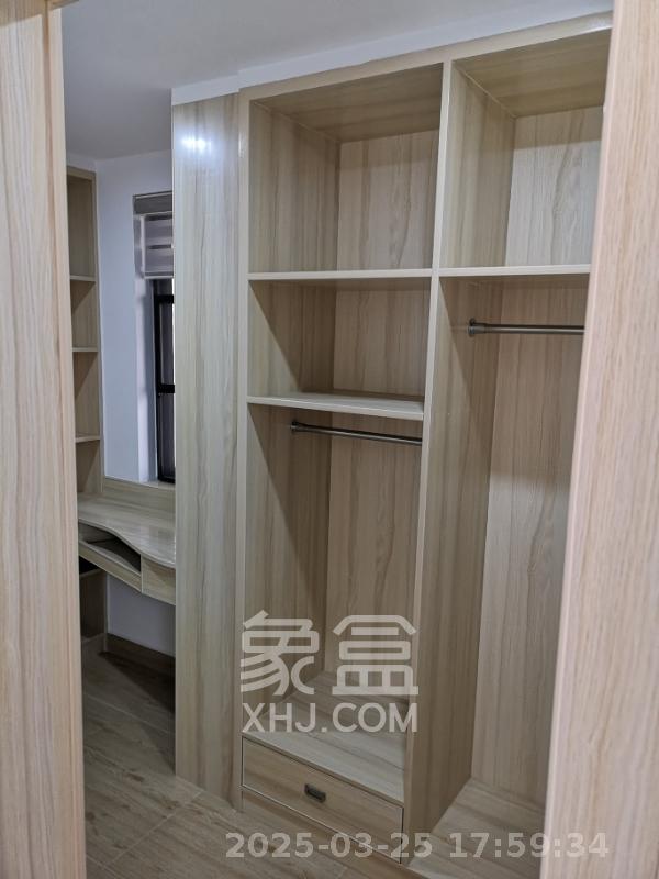 好莱城(弘德西街) 3室2厅1卫 2600.0元/月 好莱城(弘德西街) 3室2厅1卫 2600.0元/月室内图