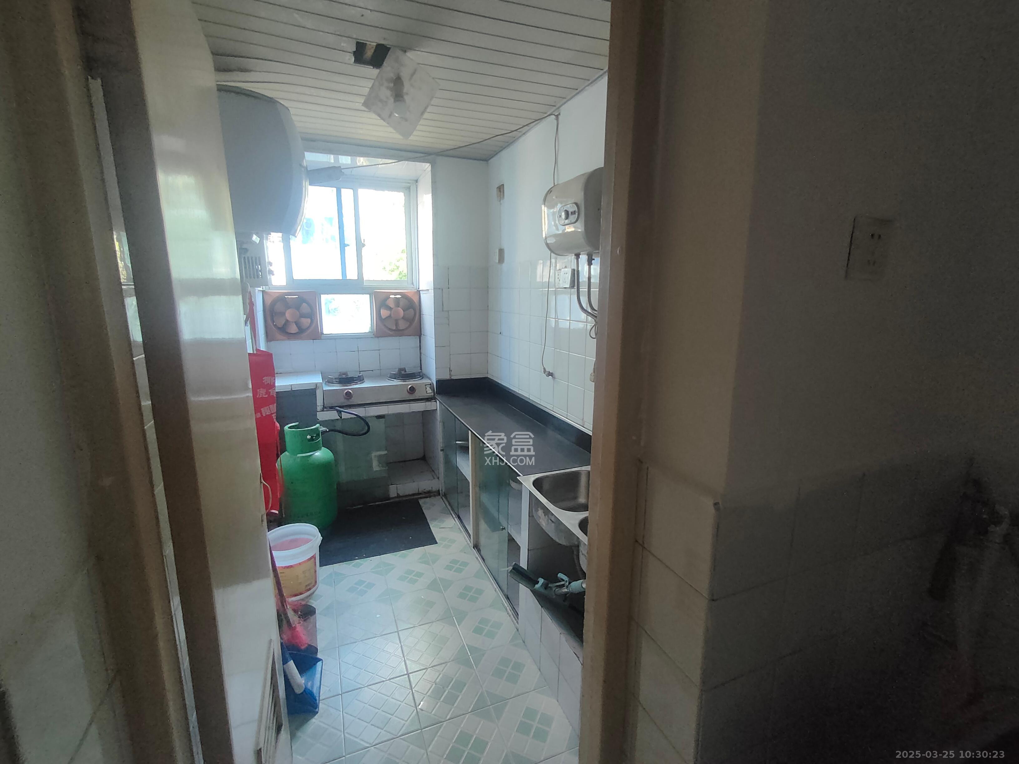计生委宿舍  2室1厅1卫   1500.00元/月室内图