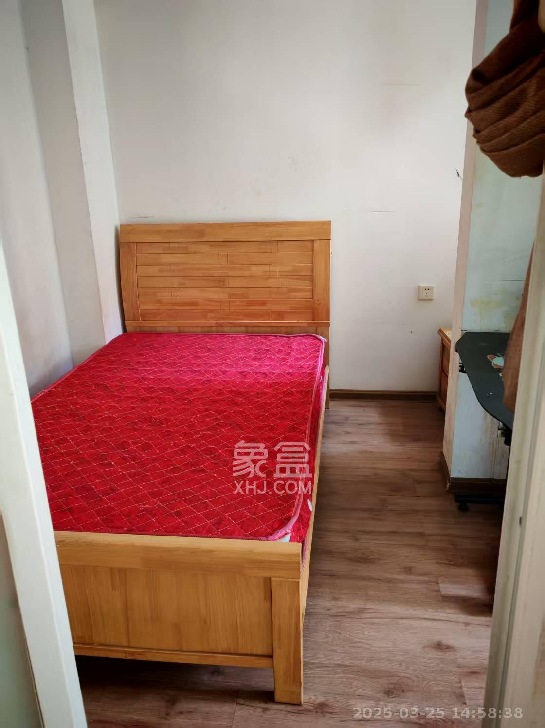 西城龙庭 2室2厅1卫 2000.0元/月 西城龙庭 2室2厅1卫 2000.0元/月室内图