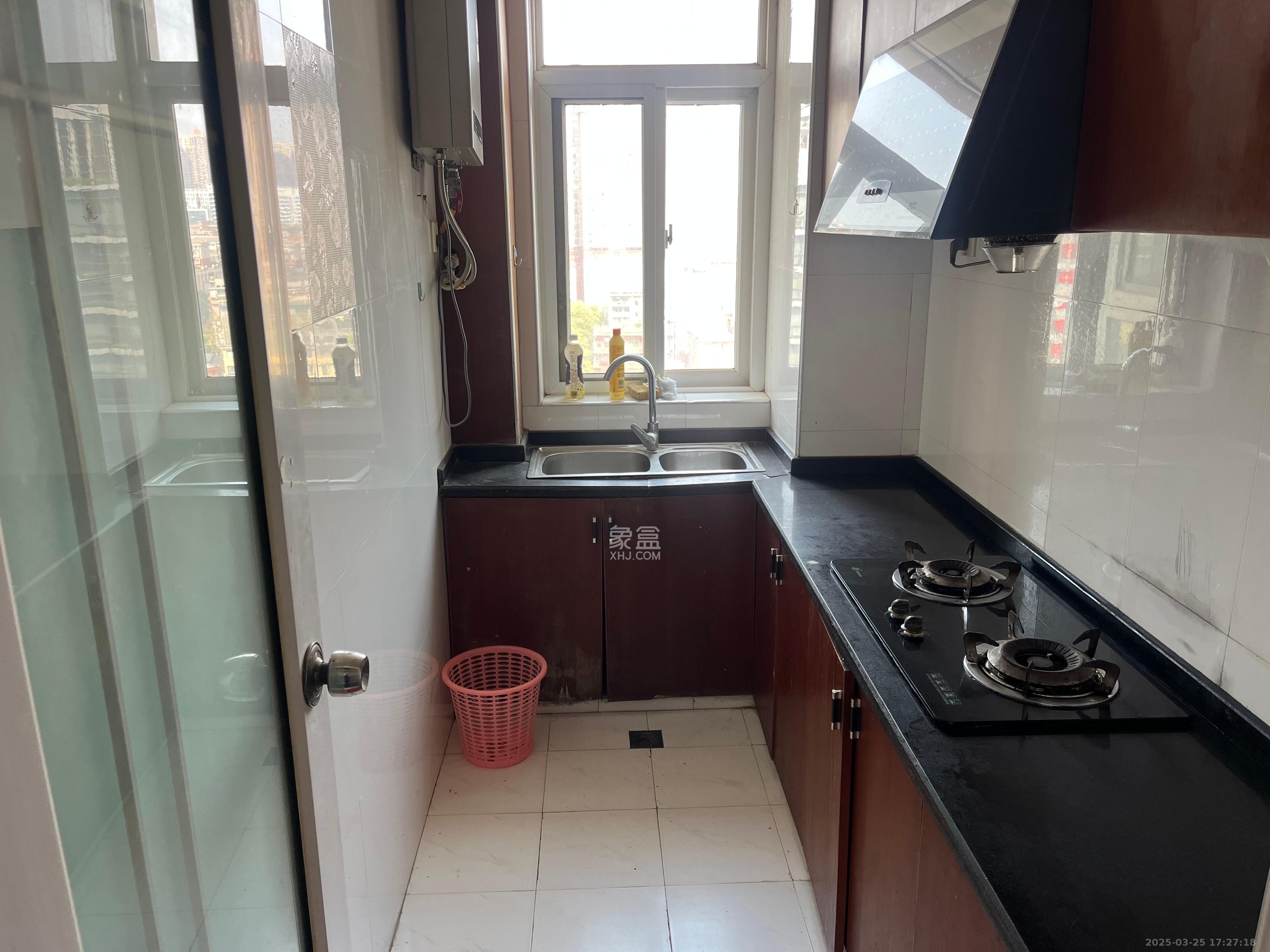 天剑华城 1室1厅1卫 1500.0元/月 天剑华城 1室1厅1卫 1500.0元/月室内图