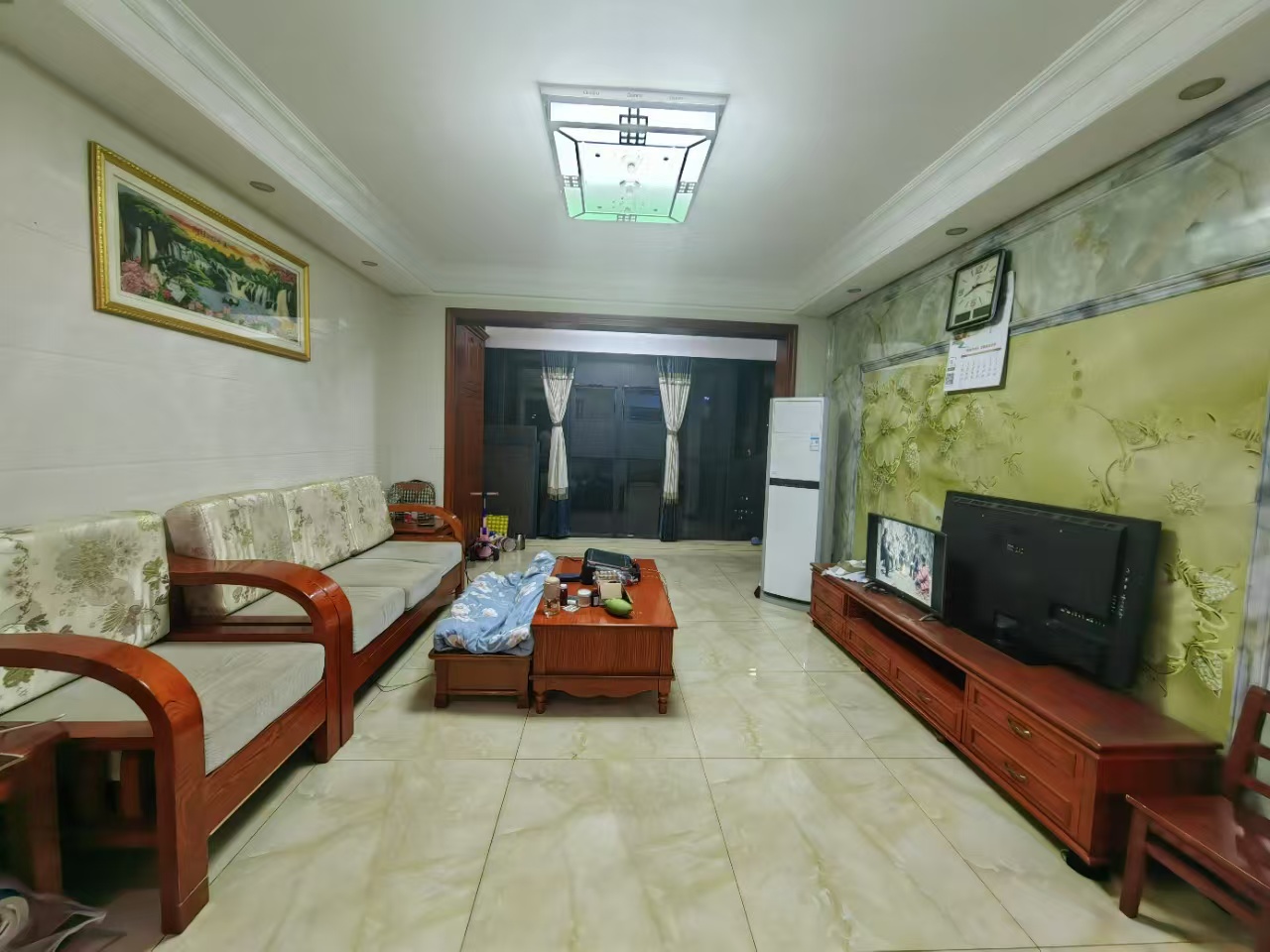 旺佳华府 4室2厅2卫 2800.0元/月 旺佳华府 4室2厅2卫 2800.0元/月室内图