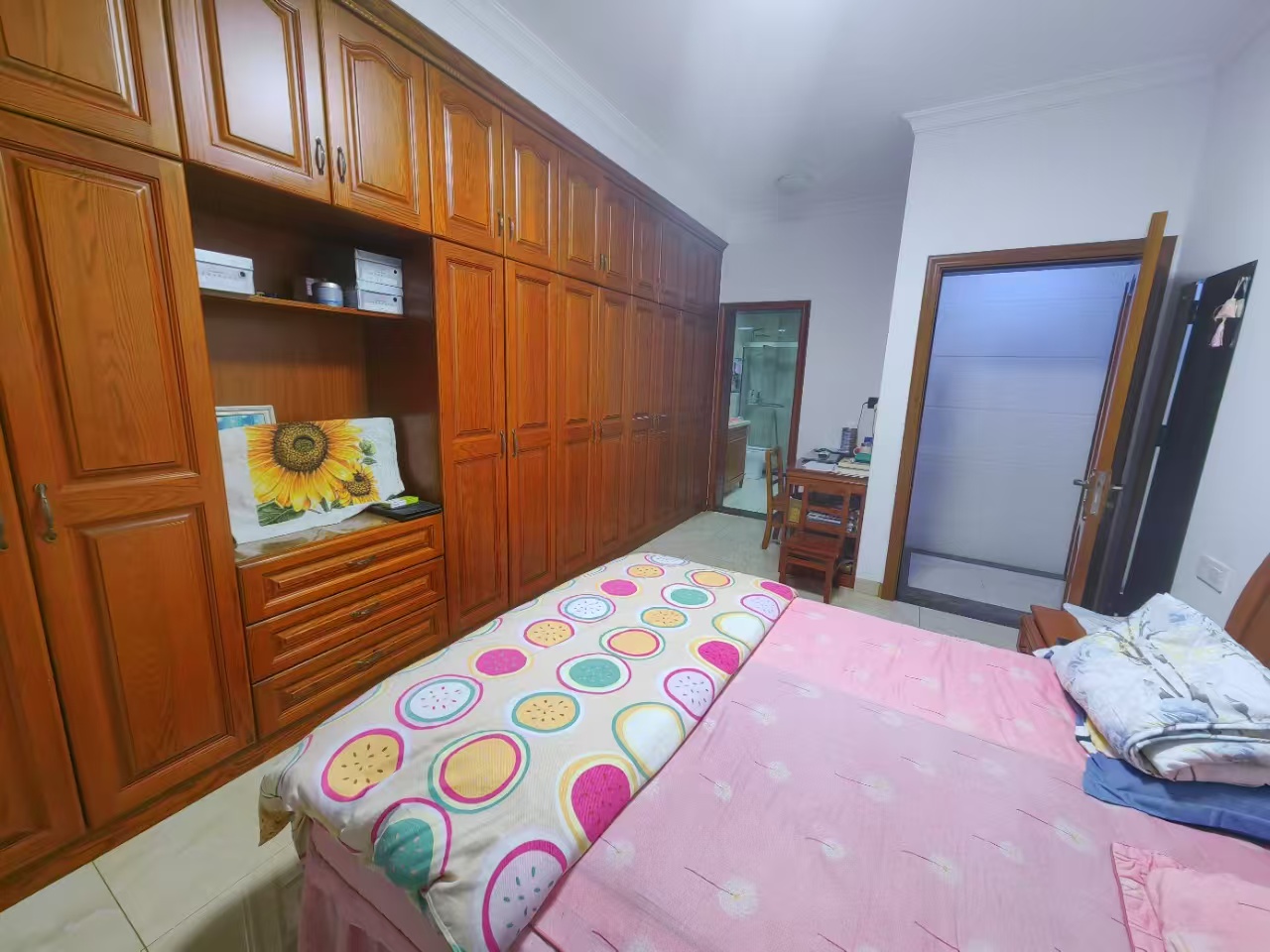 旺佳华府 4室2厅2卫 2800.0元/月 旺佳华府 4室2厅2卫 2800.0元/月室内图