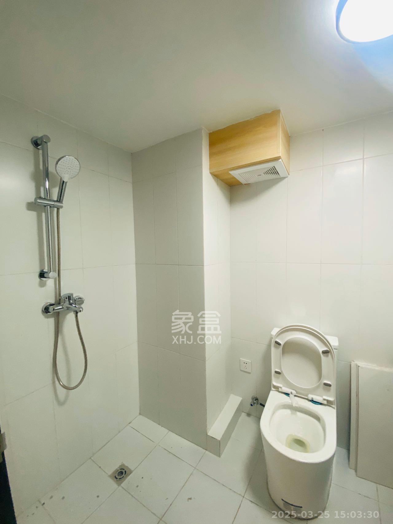 龙湖湘江星座(祺鑫星座公寓) 2室1厅1卫 2000.0元/月 龙湖湘江星座(祺鑫星座公寓) 2室1厅1卫 2000.0元/月室内图