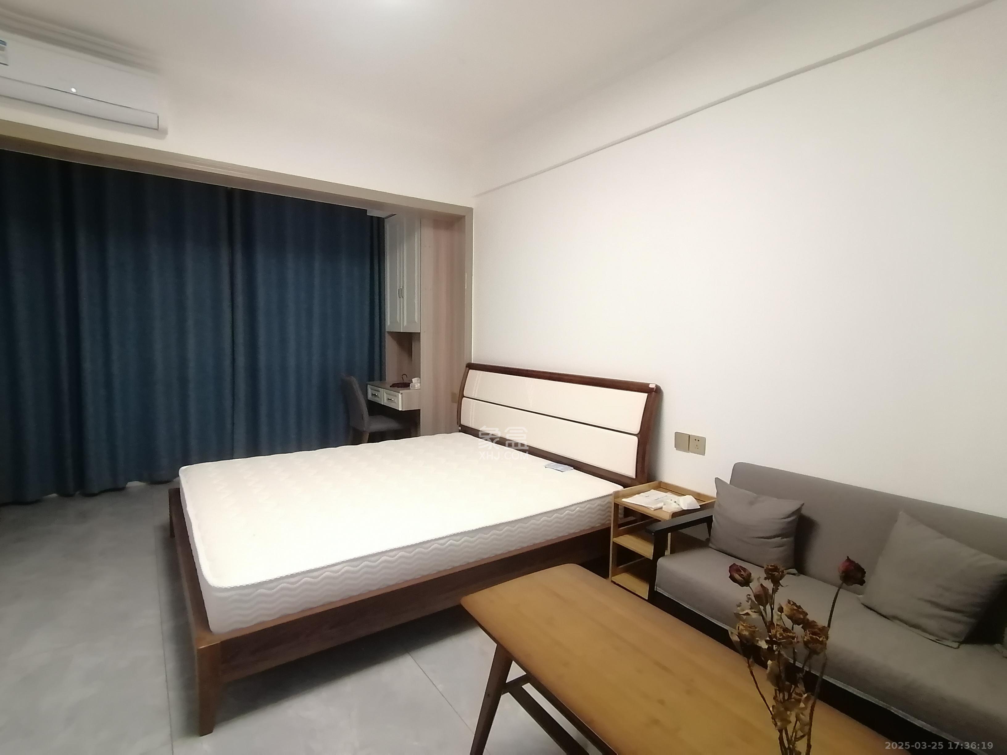 江山帝景哈佛 1室1厅1卫 1300.0元/月 江山帝景哈佛 1室1厅1卫 1300.0元/月室内图