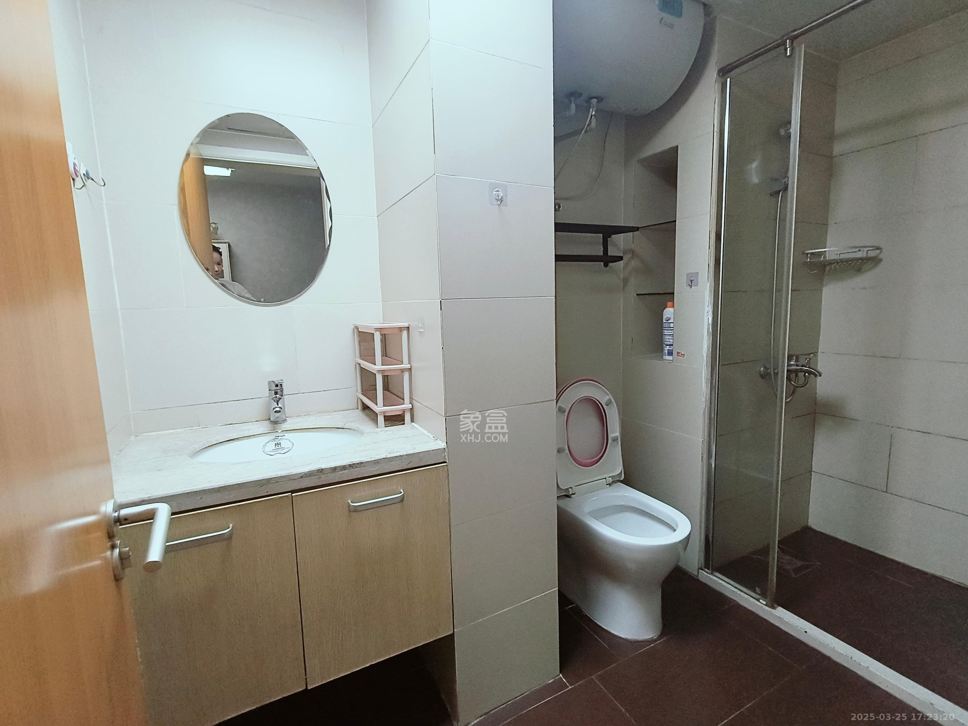 北辰三角洲E5区  1室1厅1卫   2200.00元/月室内图