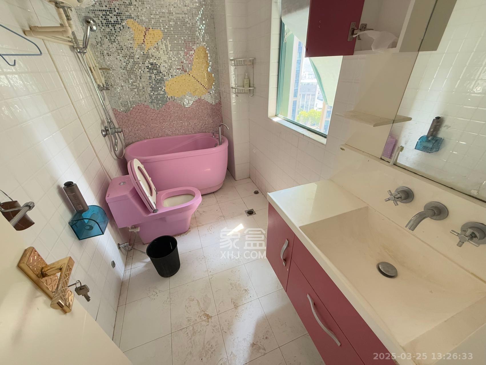 华盛新外滩 4室2厅2卫 3800.0元/月 华盛新外滩 4室2厅2卫 3800.0元/月室内图