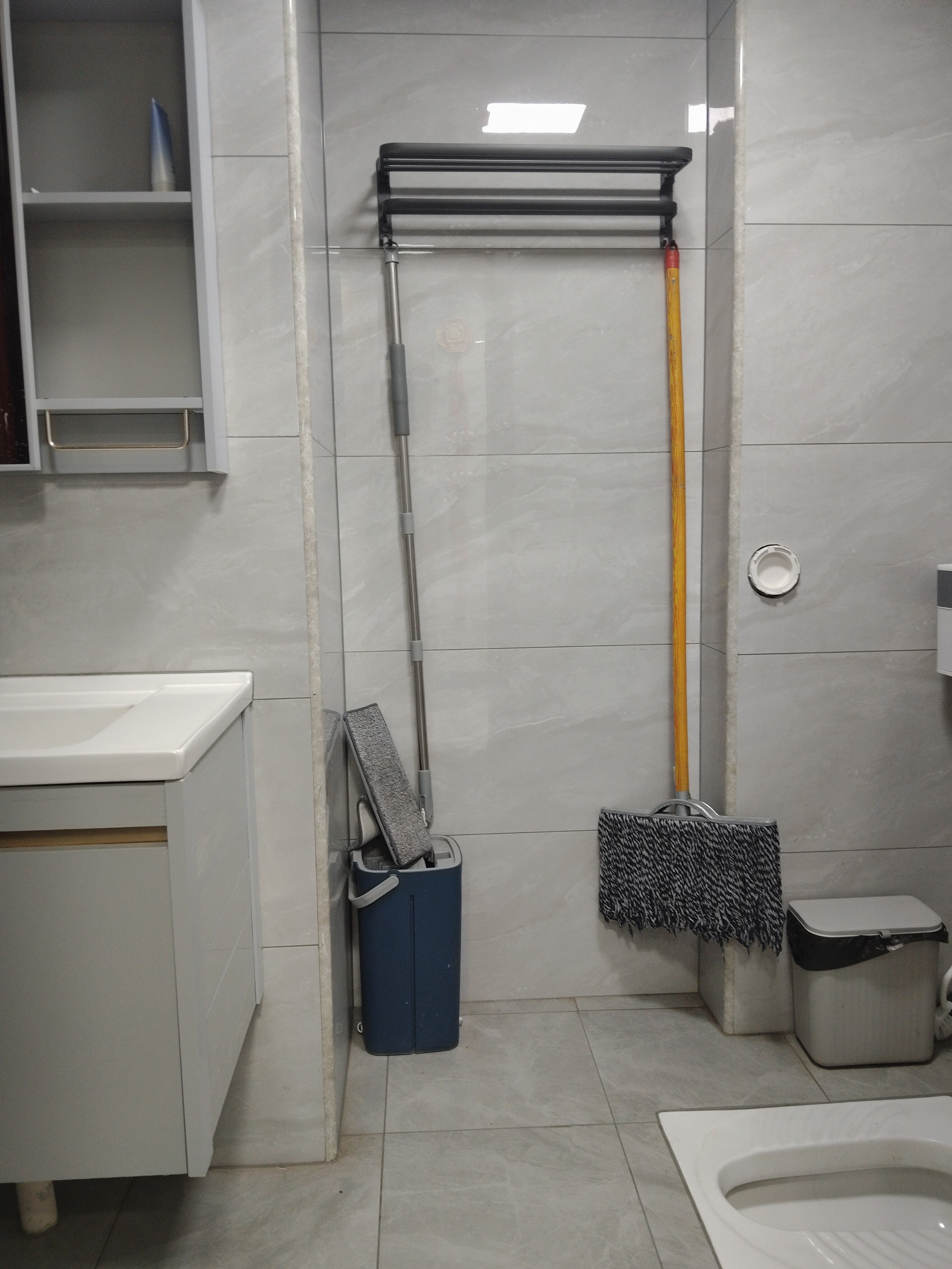 金钟时代城 2室1厅1卫 1500.0元/月 金钟时代城 2室1厅1卫 1500.0元/月室内图