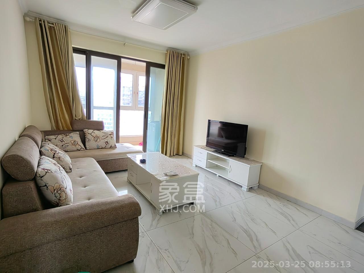 碧桂园公园壹号(凯怡茗苑) 3室2厅1卫 1600.0元/月 碧桂园公园壹号(凯怡茗苑) 3室2厅1卫 1600.0元/月室内图