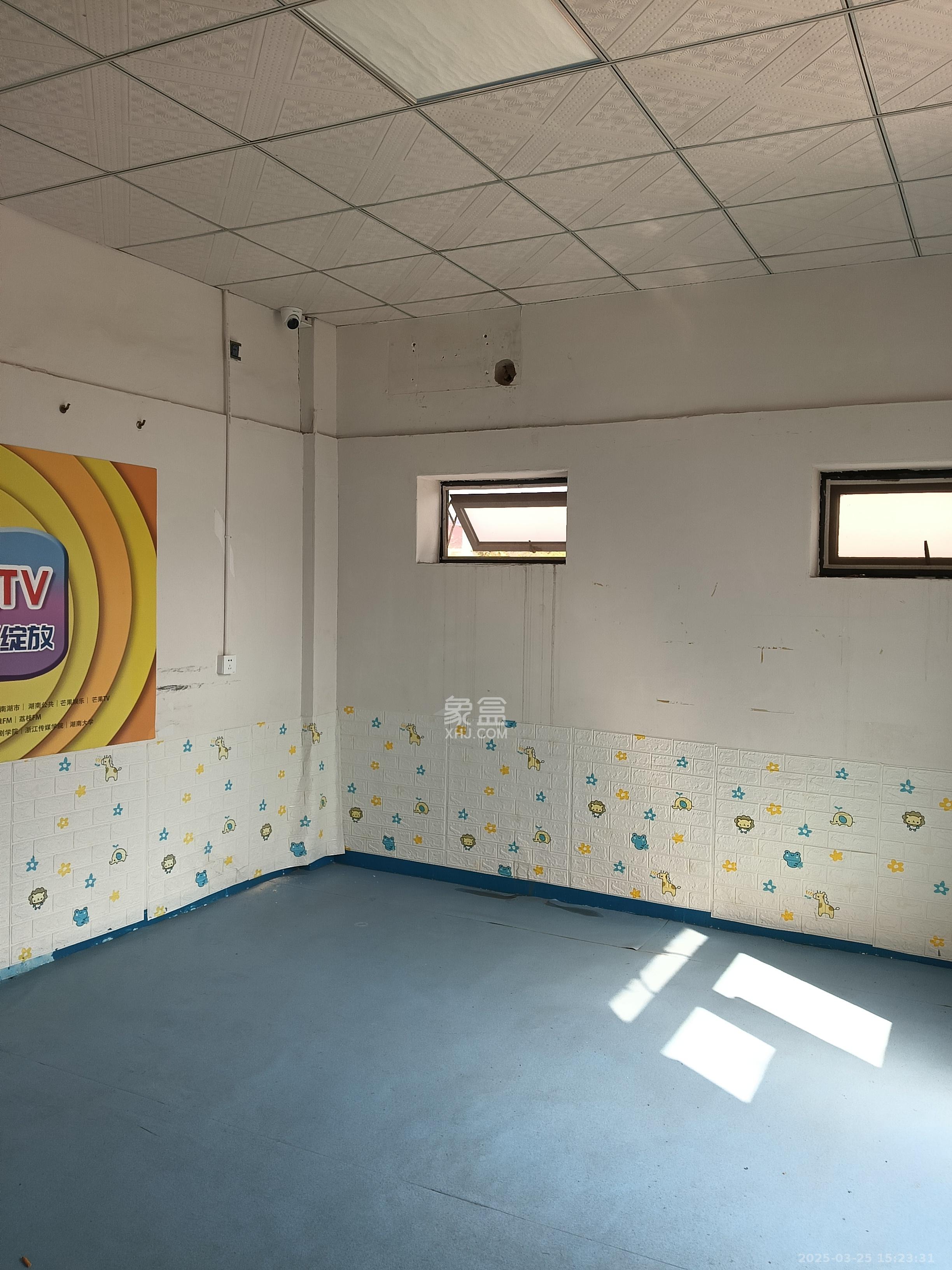 郡原居里   180.0㎡      4000.0元/月室内图