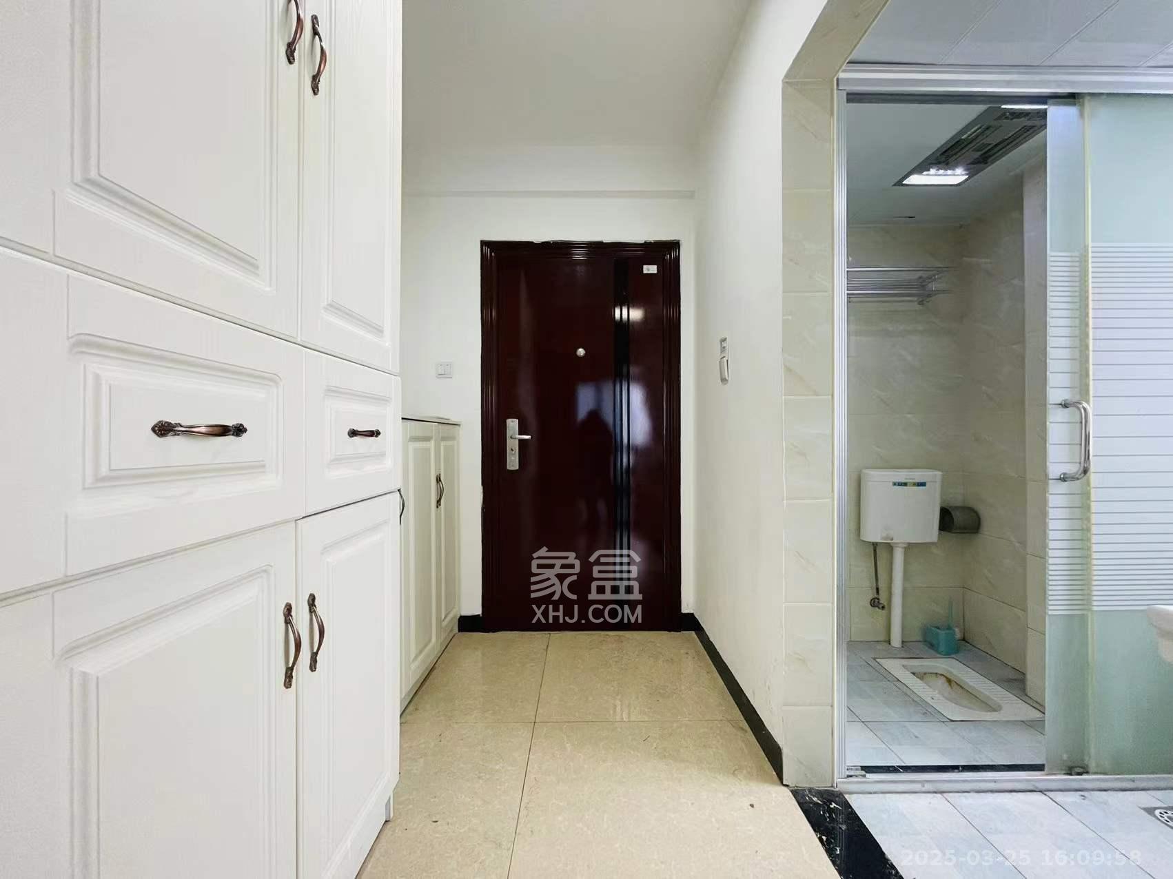 保利麓谷林语I区  1室1厅1卫   1500.00元/月室内图