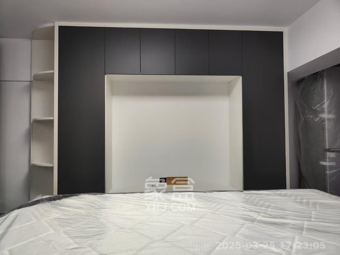 金地中交麓谷香颂(金地中交雅苑) 1室1厅1卫 1300.0元/月 金地中交麓谷香颂(金地中交雅苑) 1室1厅1卫 1300.0元/月室内图