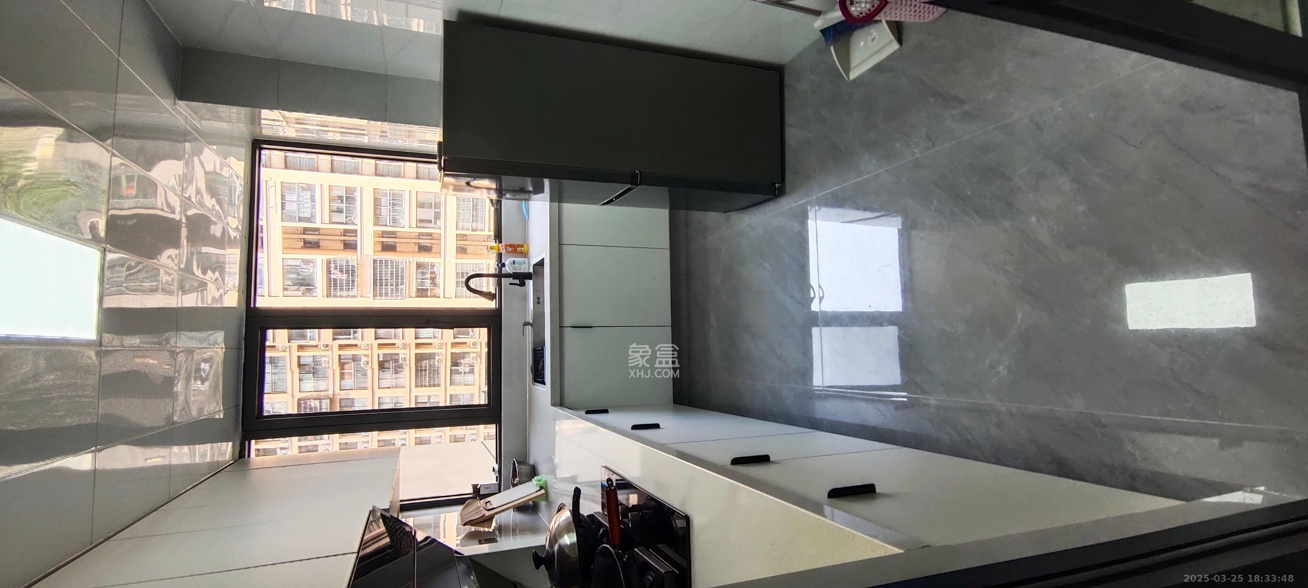 卢浮原著  4室2厅2卫    2800.0元/月 卢浮原著  4室2厅2卫    2800.0元/月室内图