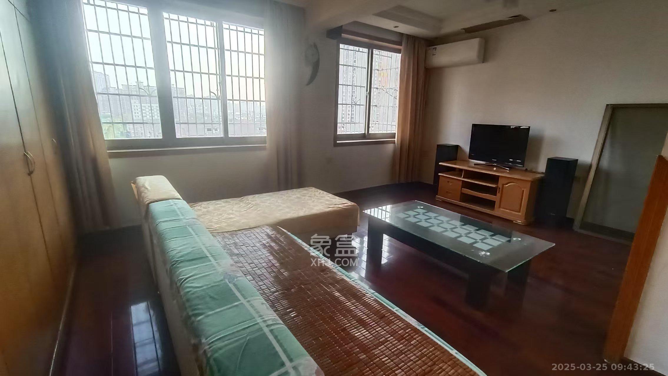 湖南省勘察设计院家属楼(省地矿局宿舍) 2室1厅1卫 1200.0元/月 湖南省勘察设计院家属楼(省地矿局宿舍) 2室1厅1卫 1200.0元/月室内图