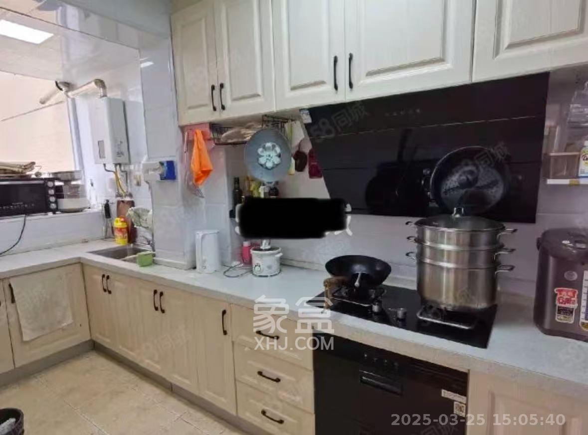 潇湘奥林匹克花园  3室2厅2卫   3100.00元/月室内图