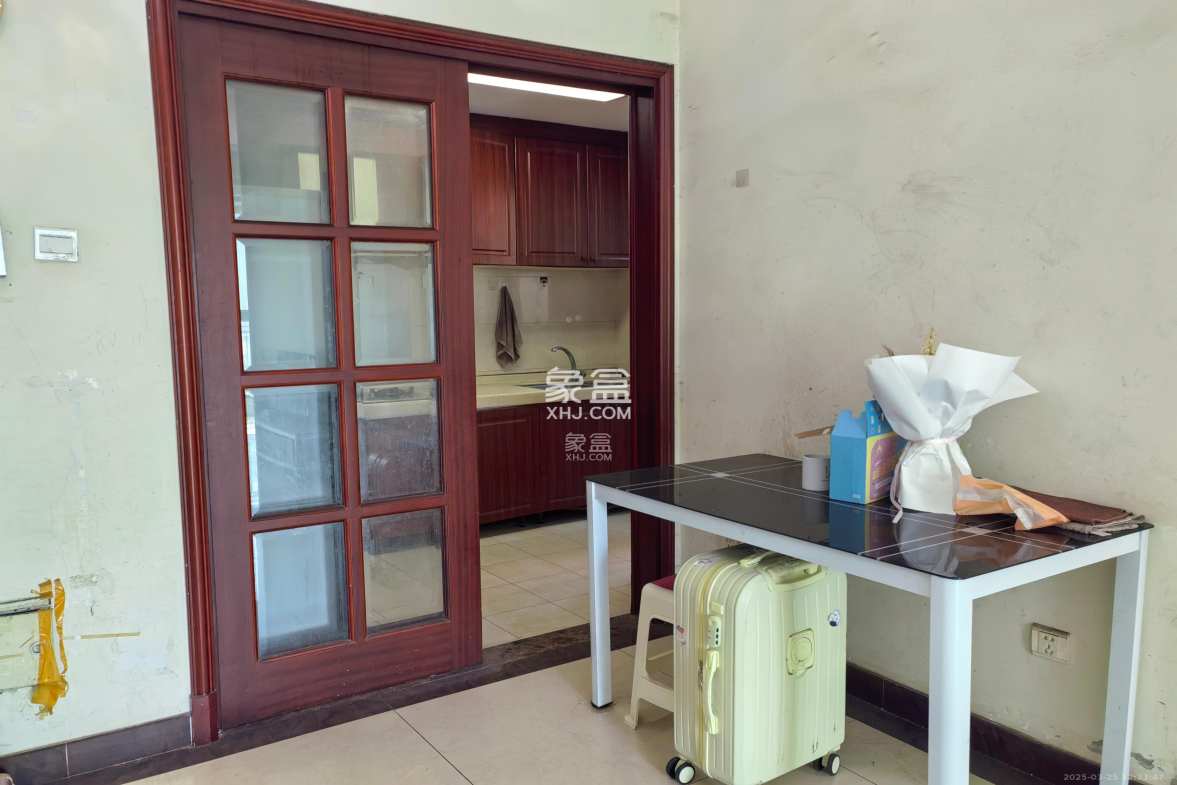 恒大名都 2室2厅1卫 1500.0元/月 恒大名都 2室2厅1卫 1500.0元/月室内图