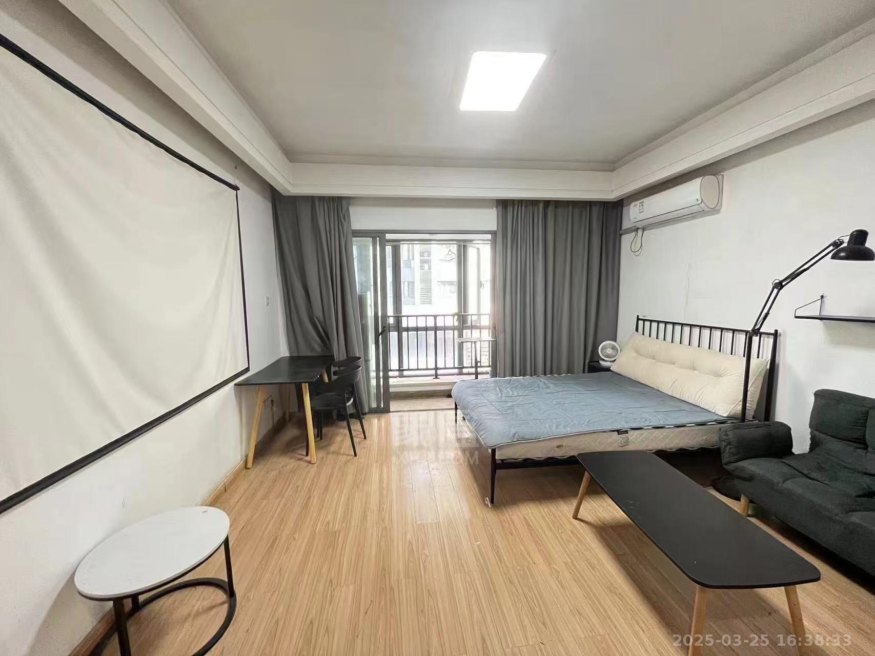 大汉希尔顿 1室1厅1卫 1400.0元/月 大汉希尔顿 1室1厅1卫 1400.0元/月室内图