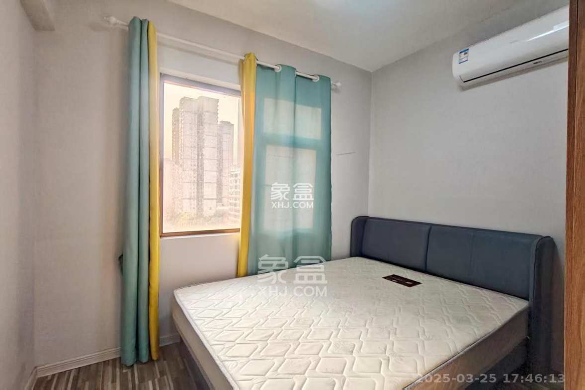 江山帝景雅典  3室2厅1卫    2400.0元/月 江山帝景雅典  3室2厅1卫    2400.0元/月室内图