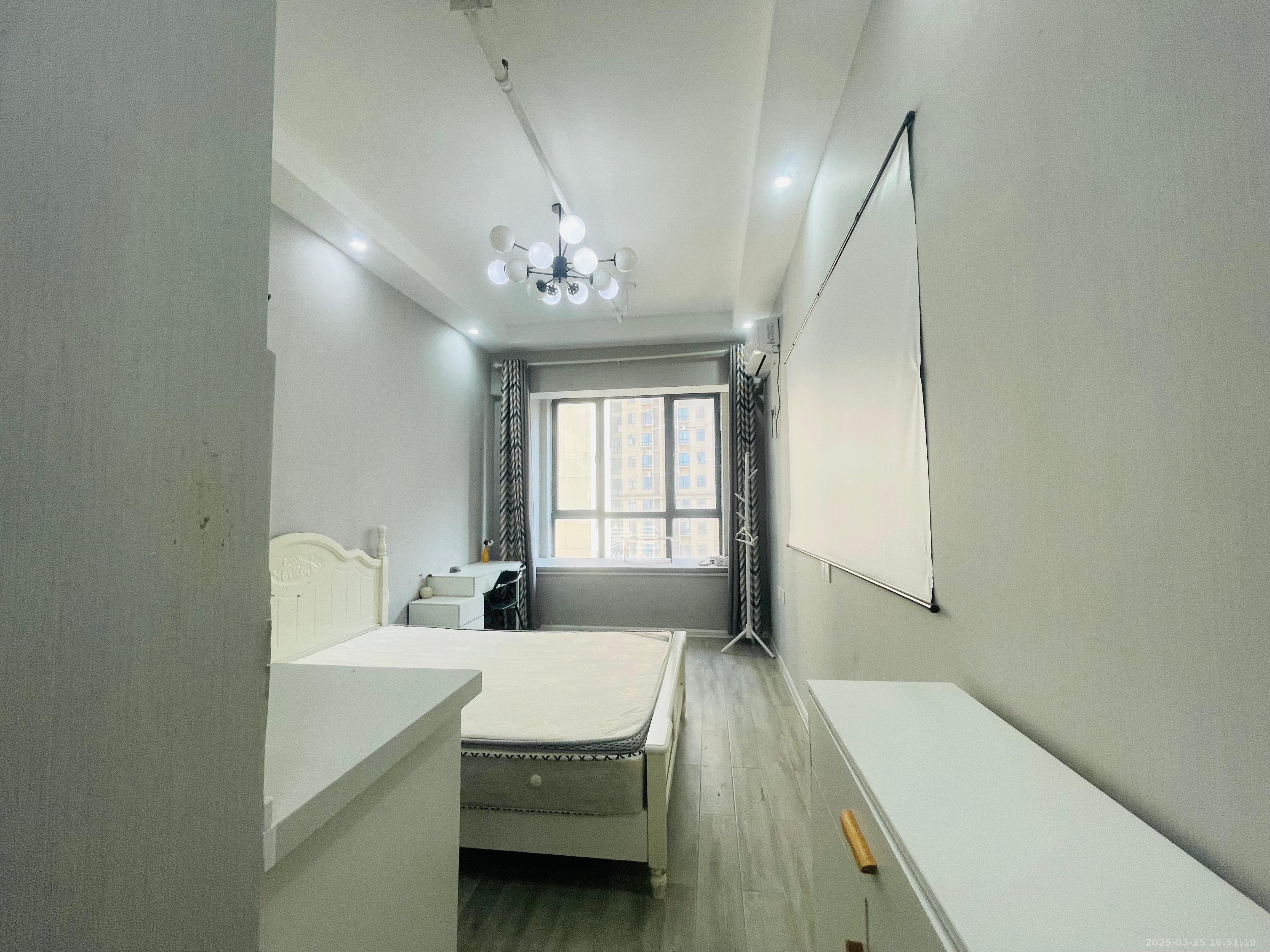 洋湖时代 1室1厅1卫 1300.0元/月 洋湖时代 1室1厅1卫 1300.0元/月室内图