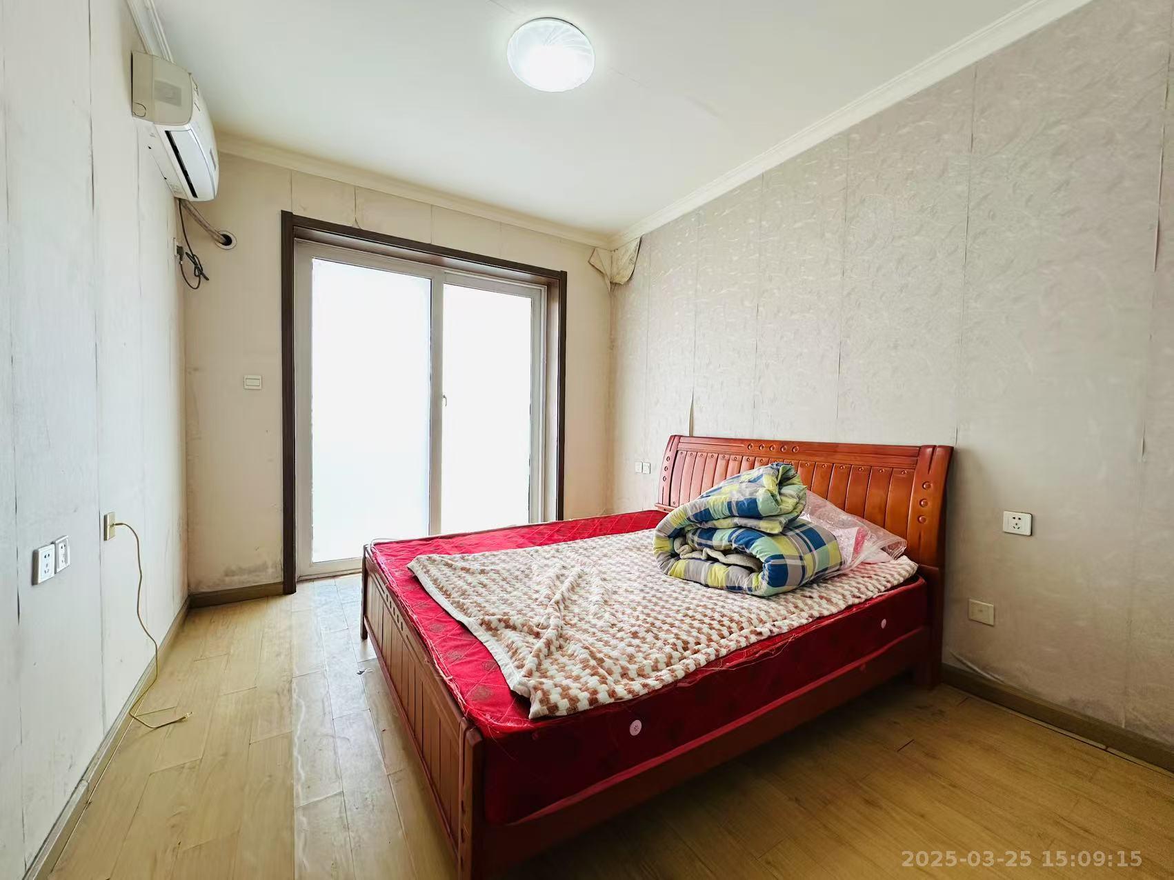 福泽园 3室2厅1卫 2100.0元/月 福泽园 3室2厅1卫 2100.0元/月室内图