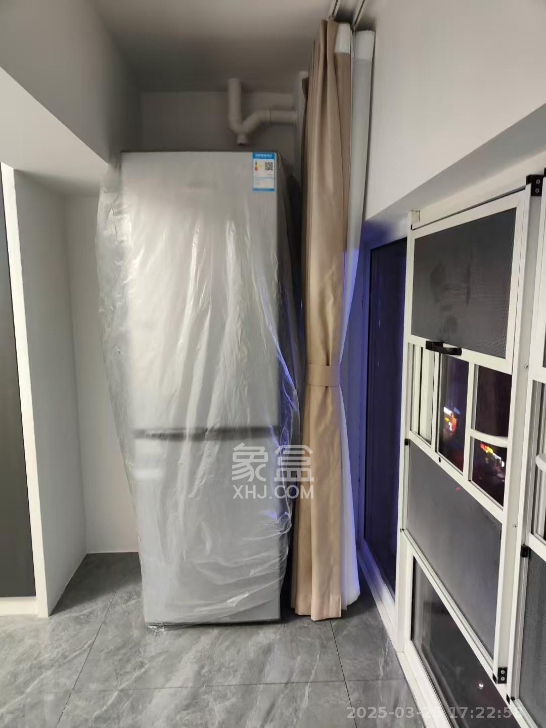 金地中交麓谷香颂(金地中交雅苑) 1室1厅1卫 1300.0元/月 金地中交麓谷香颂(金地中交雅苑) 1室1厅1卫 1300.0元/月室内图