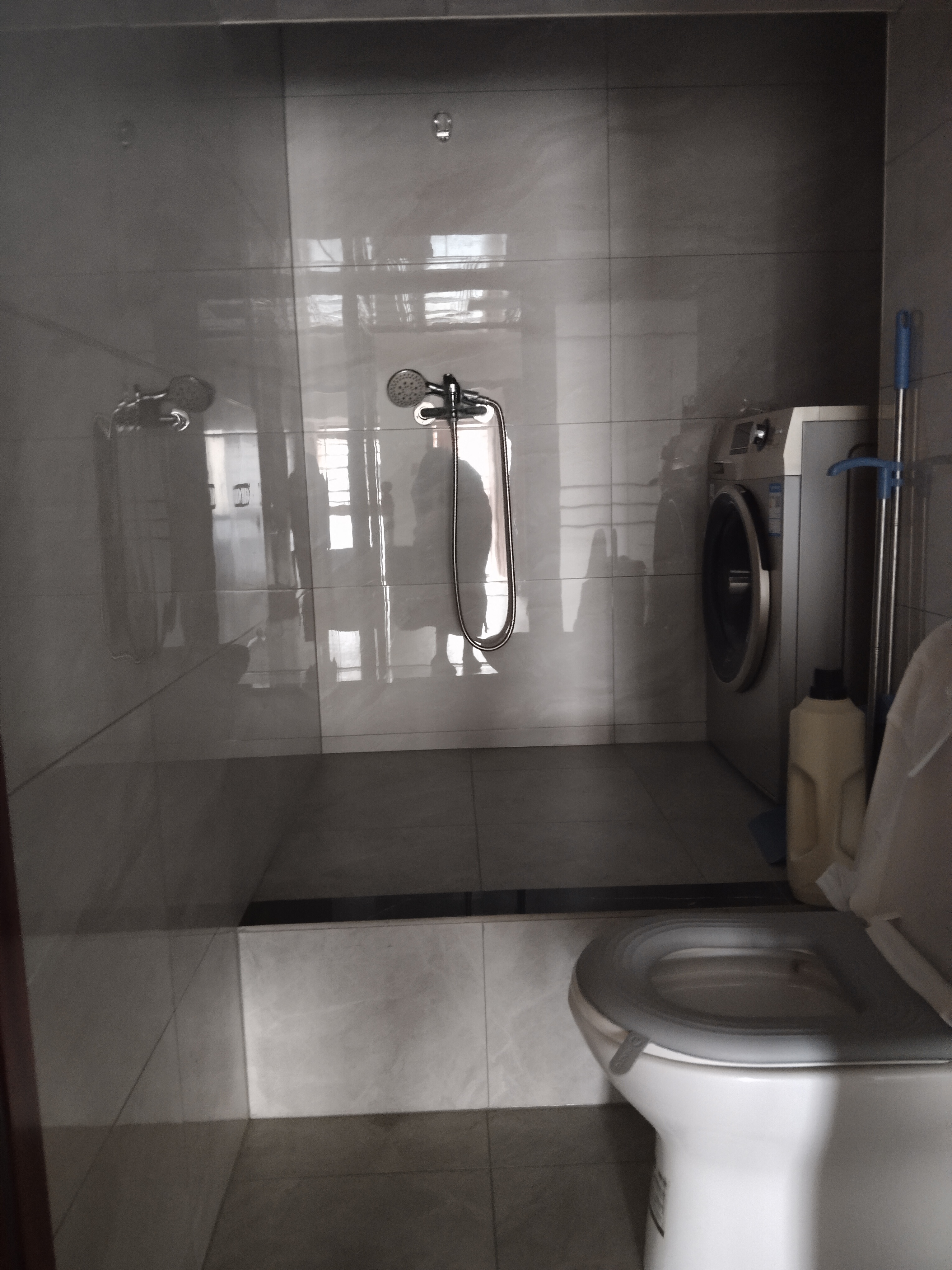 金钟时代城 2室1厅1卫 1500.0元/月 金钟时代城 2室1厅1卫 1500.0元/月室内图