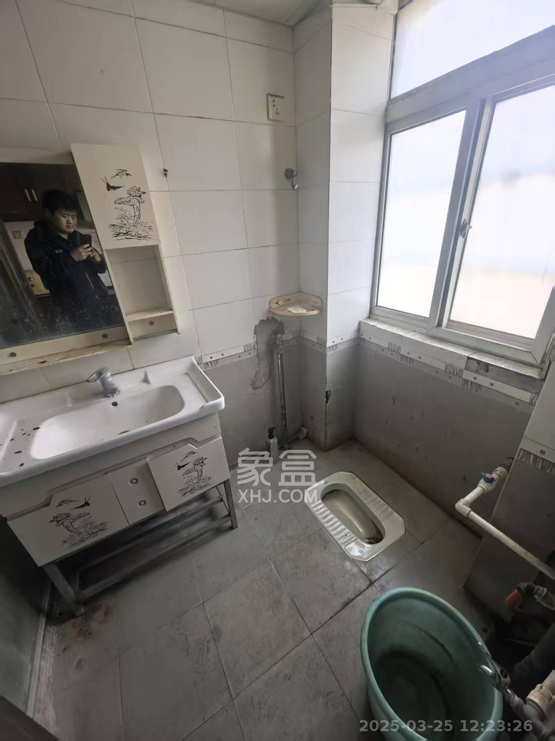 湘樟园小区（湘樟家园）  3室2厅1卫   1500.00元/月室内图