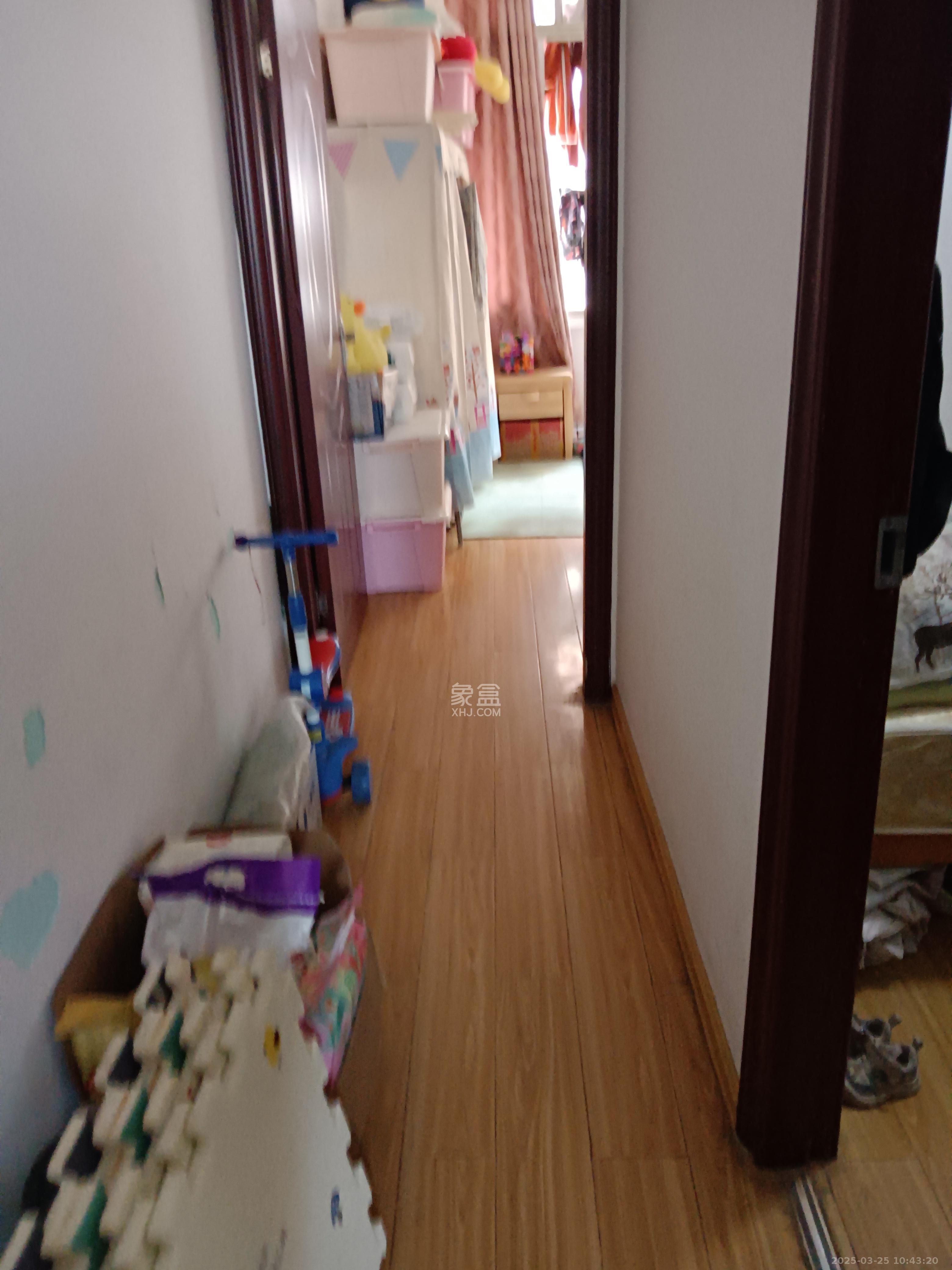 梓园路建安宿舍  2室1厅1卫   1000.00元/月室内图