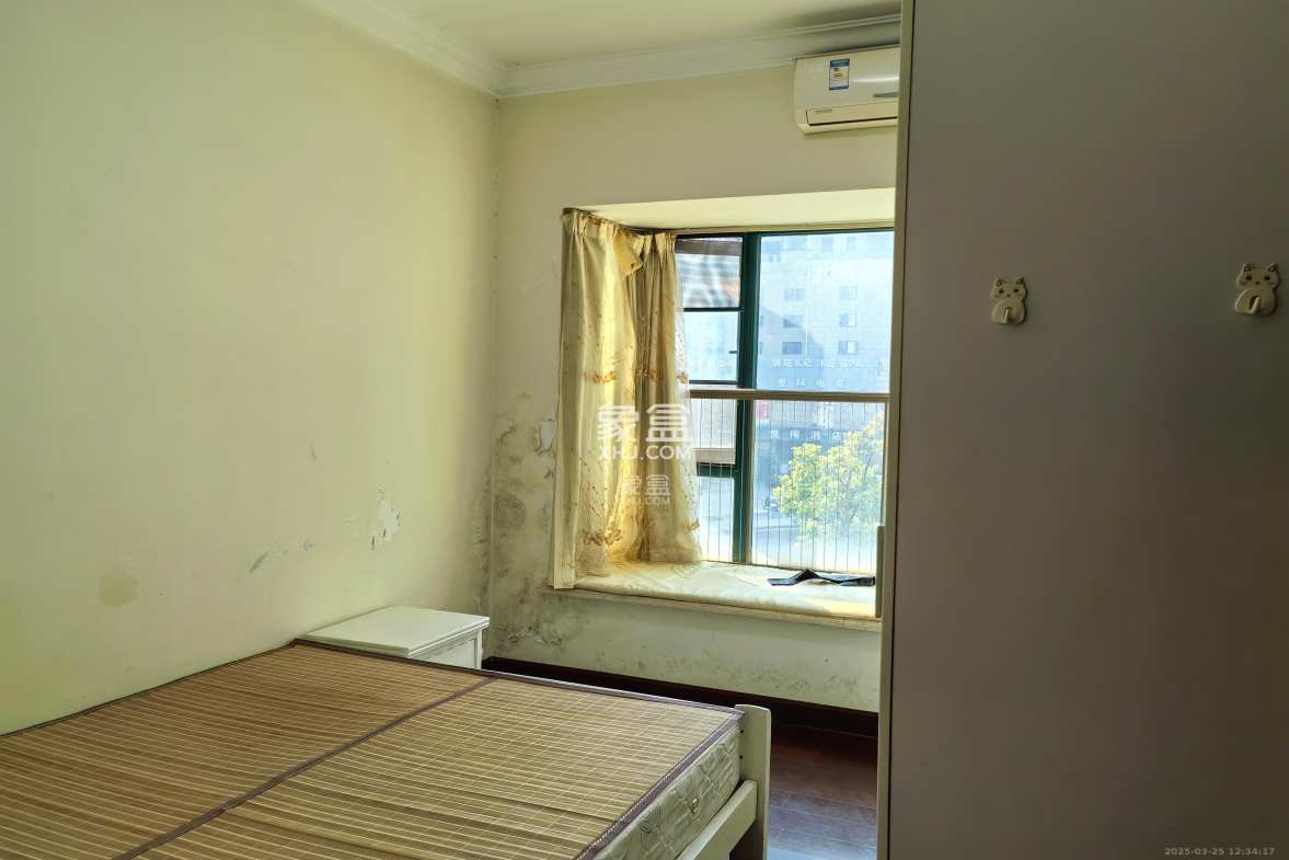 恒大名都 2室2厅1卫 1500.0元/月 恒大名都 2室2厅1卫 1500.0元/月室内图