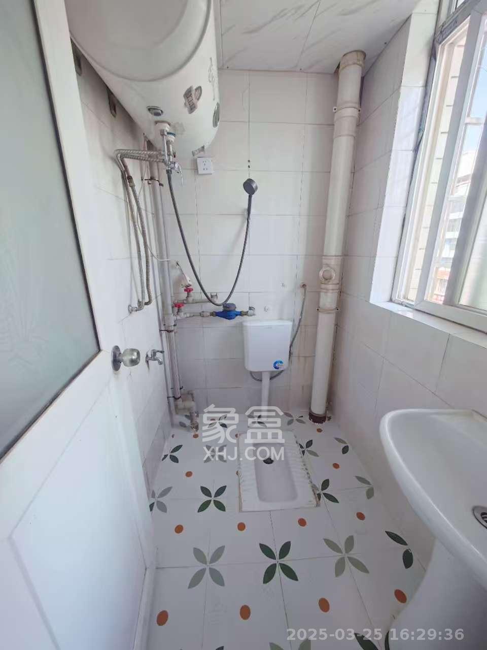 泉塘小区 1室1厅1卫 750.0元/月 泉塘小区 1室1厅1卫 750.0元/月室内图