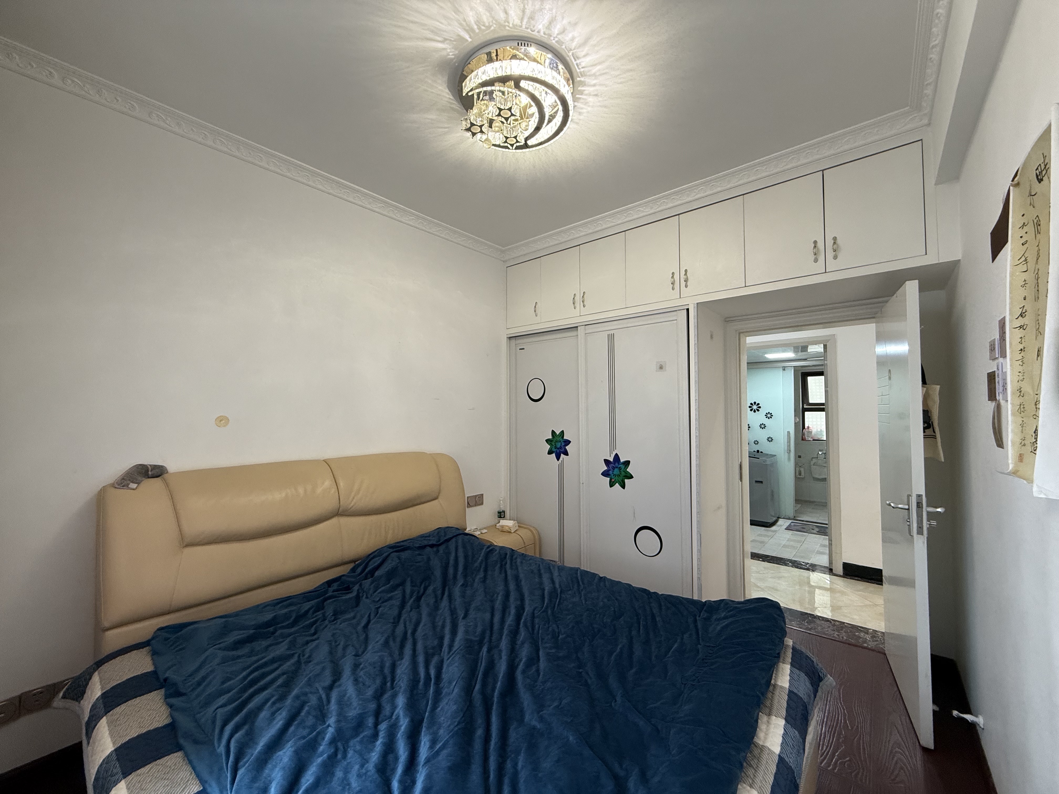 大同芙蓉 3室2厅2卫 86.8万 大同芙蓉 3室2厅2卫 86.8万客厅