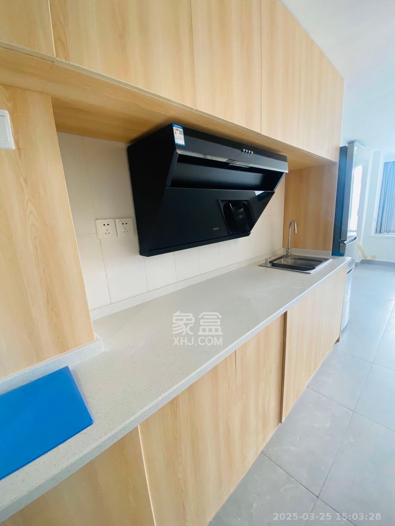 龙湖湘江星座(祺鑫星座公寓) 2室1厅1卫 2000.0元/月 龙湖湘江星座(祺鑫星座公寓) 2室1厅1卫 2000.0元/月室内图