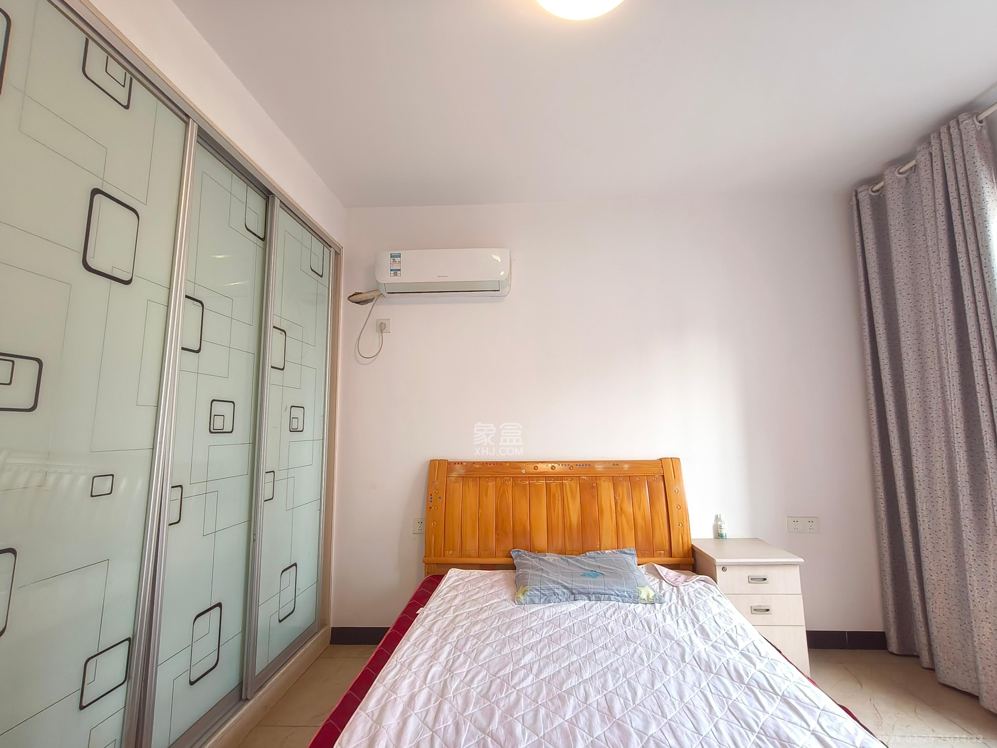 领东汇 3室2厅1卫 2200.0元/月 领东汇 3室2厅1卫 2200.0元/月室内图