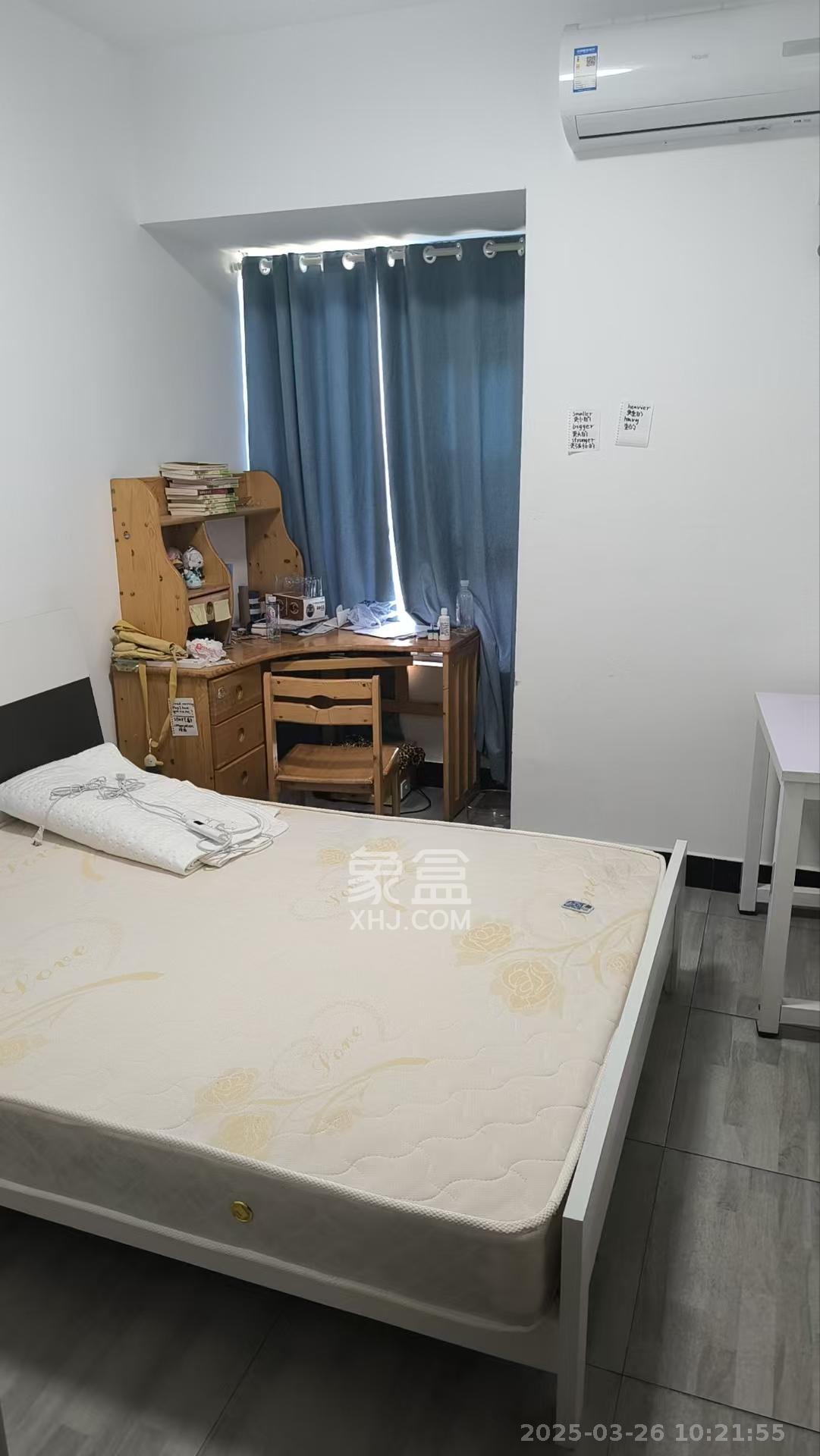 江山帝景雅典  3室2厅2卫   2400.00元/月室内图