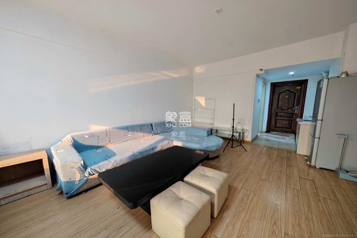 三重星都心  1室1厅1卫    1500.0元/月 三重星都心  1室1厅1卫    1500.0元/月室内图1