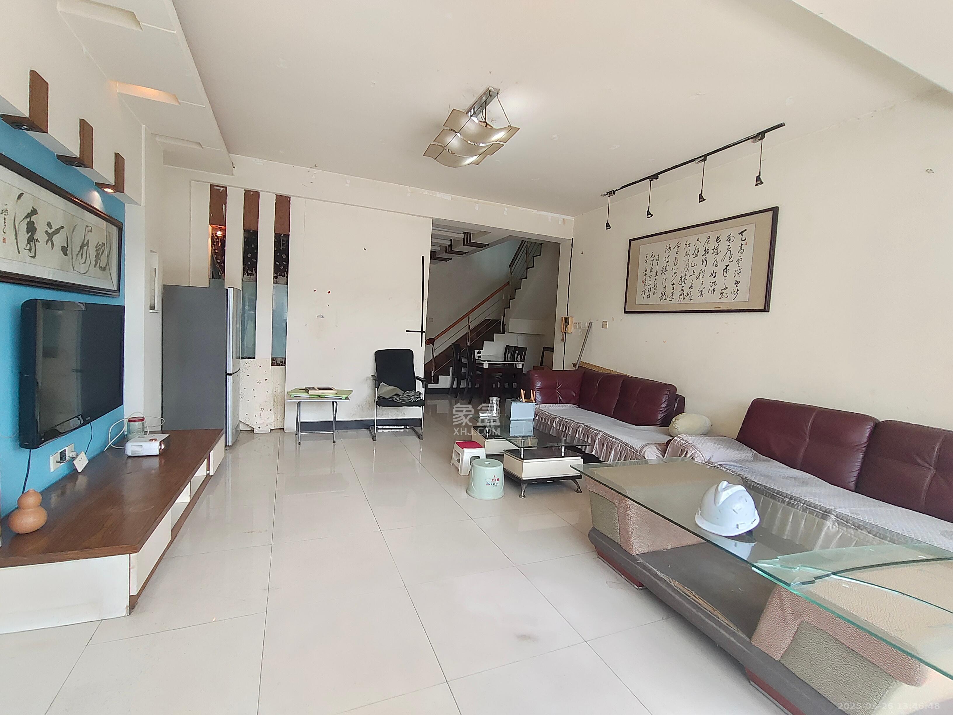 长鑫美树园 3室1厅2卫 2000.0元/月 长鑫美树园 3室1厅2卫 2000.0元/月室内图