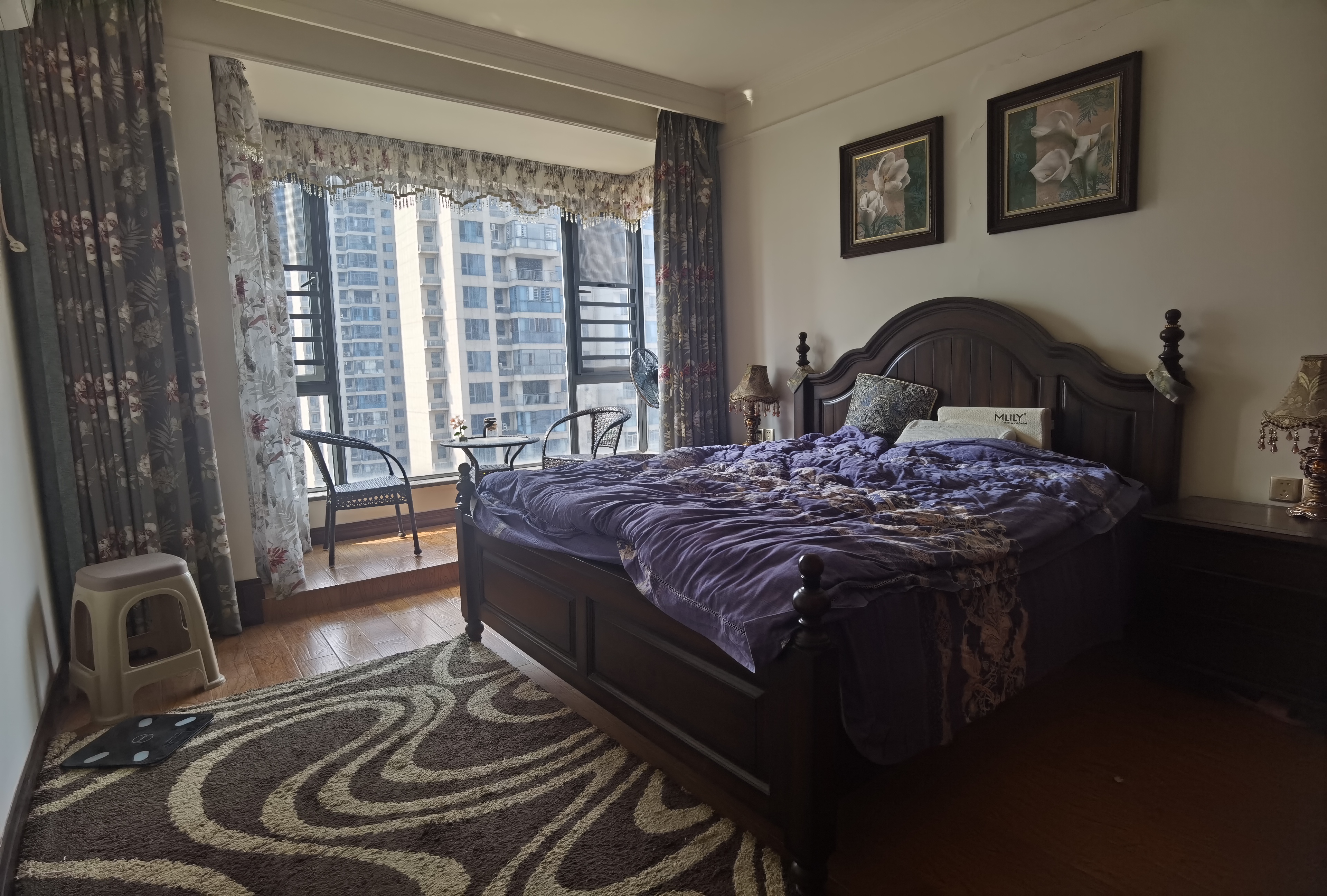 大同沁园  4室2厅2卫    92.8万卧室