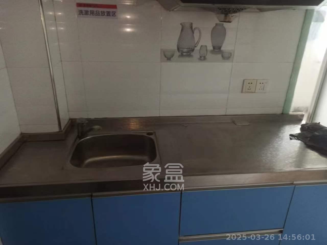 越界(天佑国际大厦) 1室2厅1卫 2800.0元/月 越界(天佑国际大厦) 1室2厅1卫 2800.0元/月室内图