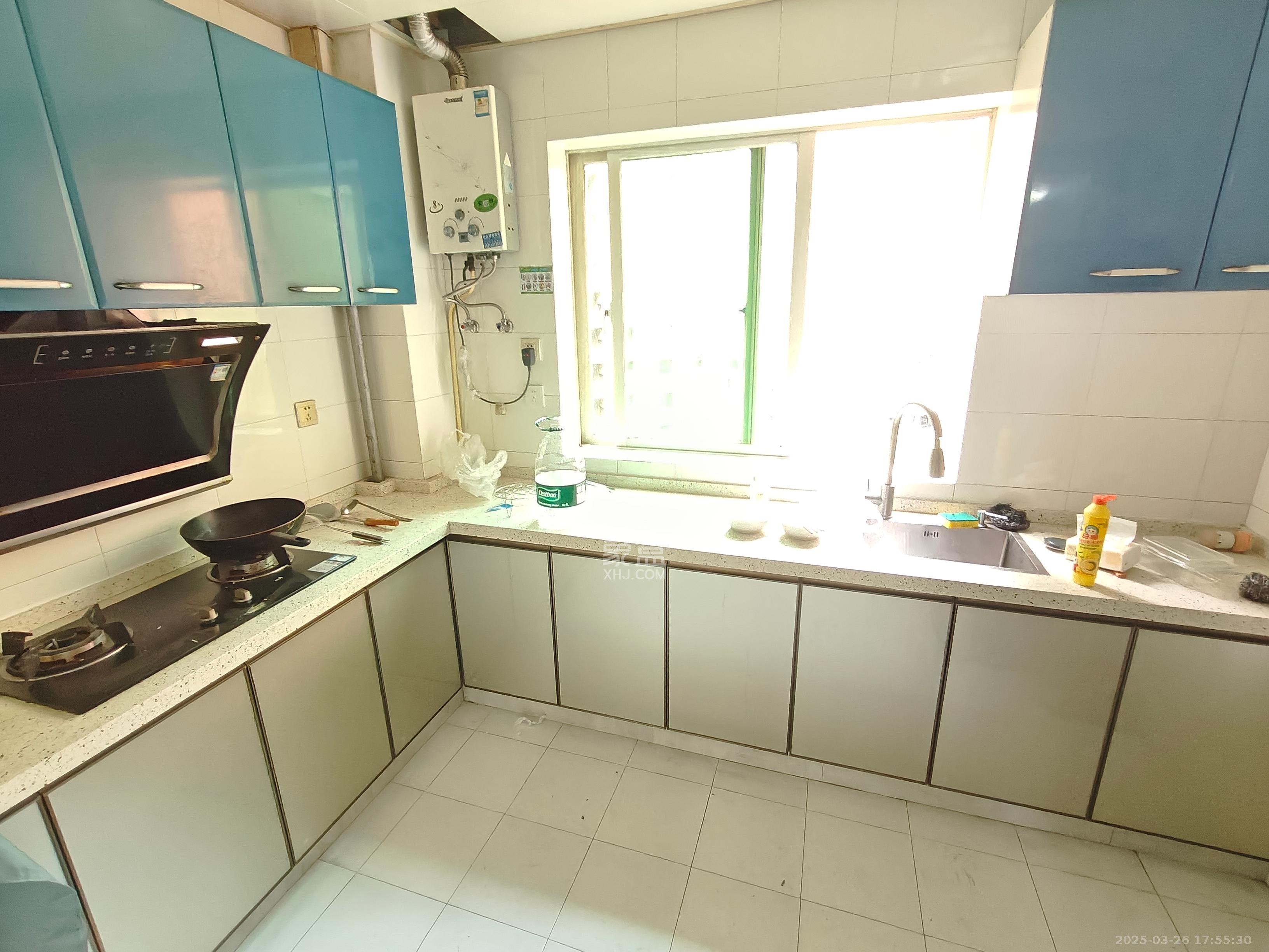 锦湘国际星城一期（锦美苑）  4室2厅2卫    3400.0元/月室内图