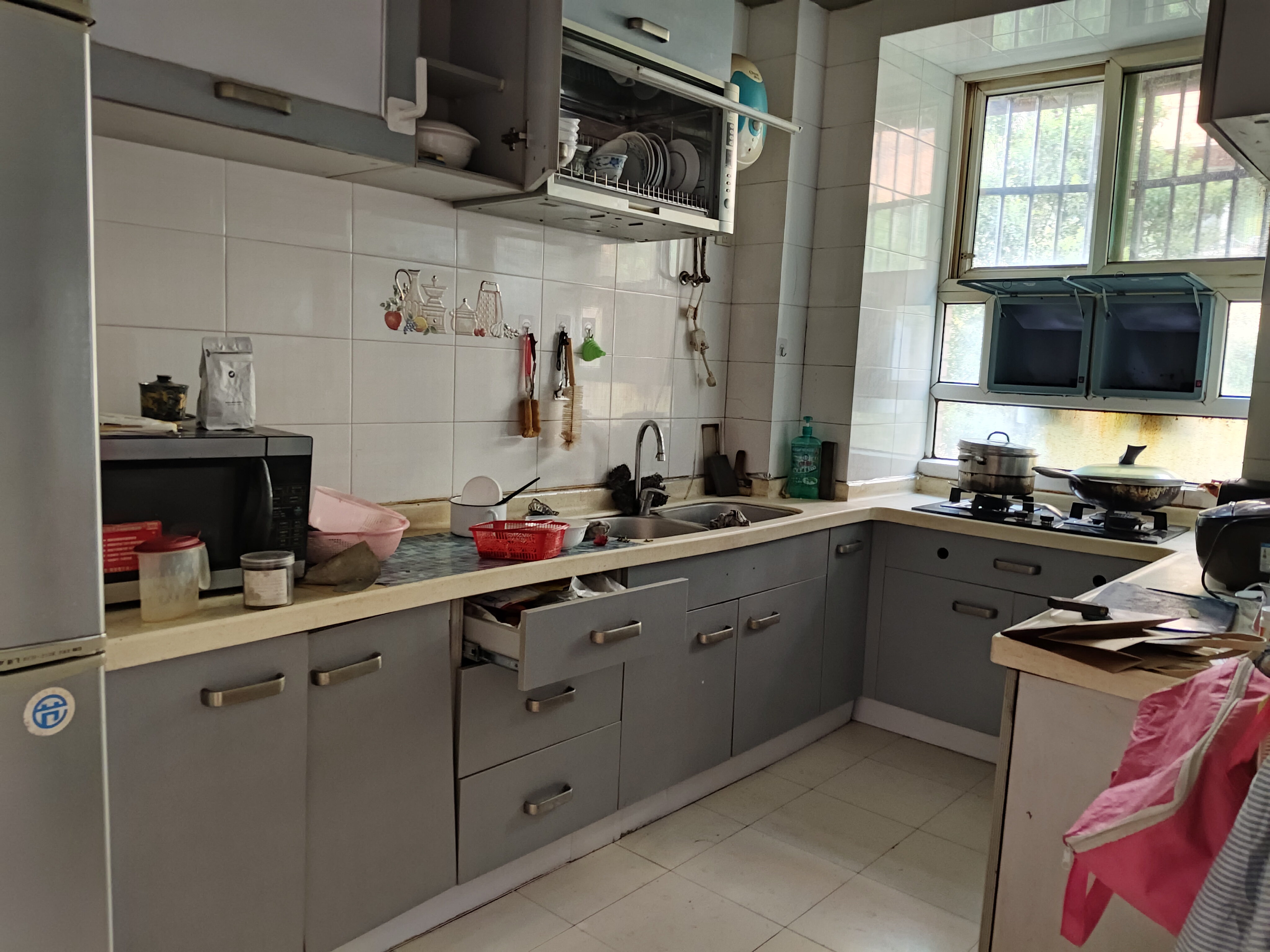 湘银小区 4室2厅1卫 58.0万 湘银小区 4室2厅1卫 58.0万室内图