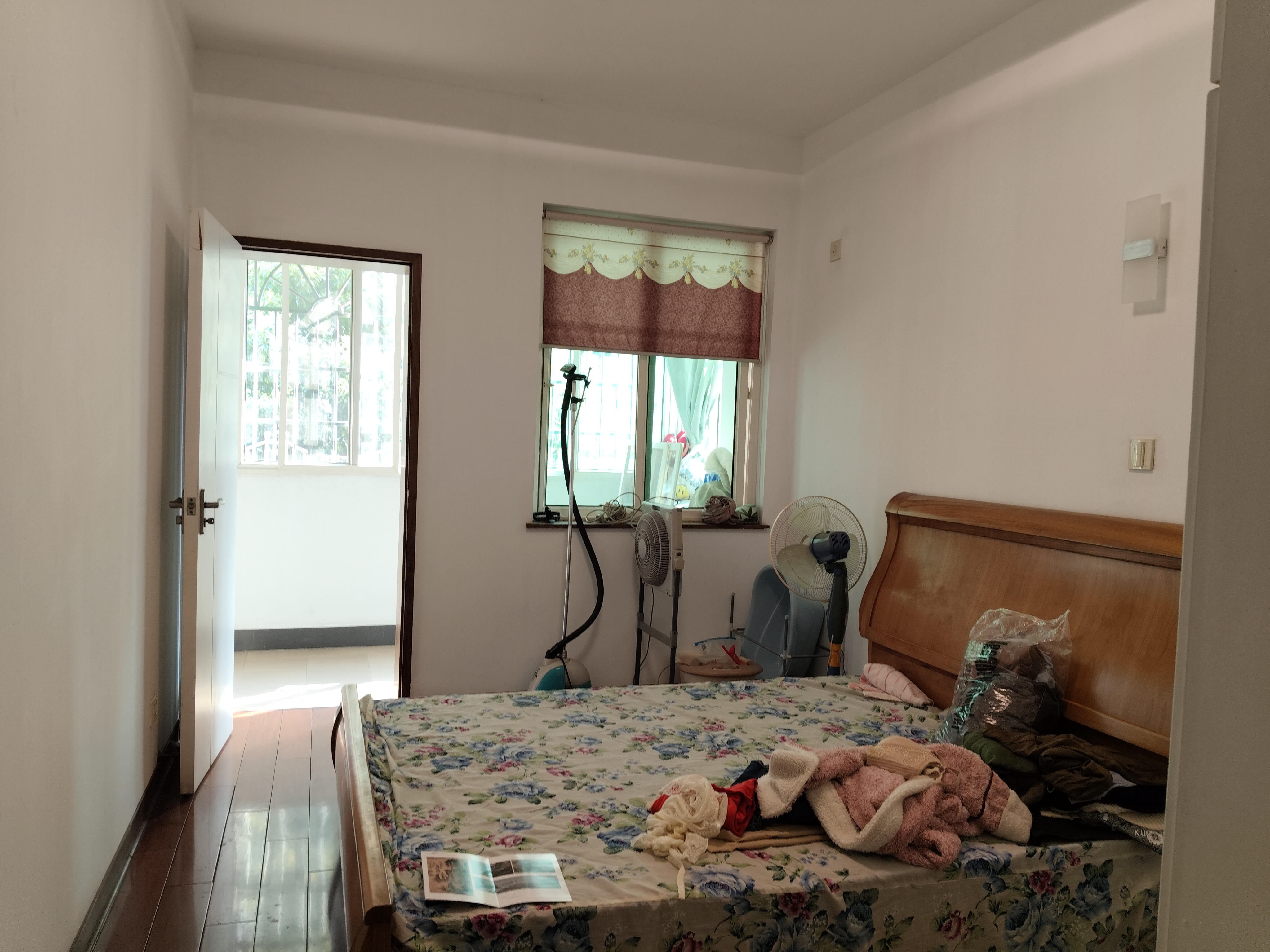 湘银小区 4室2厅1卫 58.0万 湘银小区 4室2厅1卫 58.0万室内图