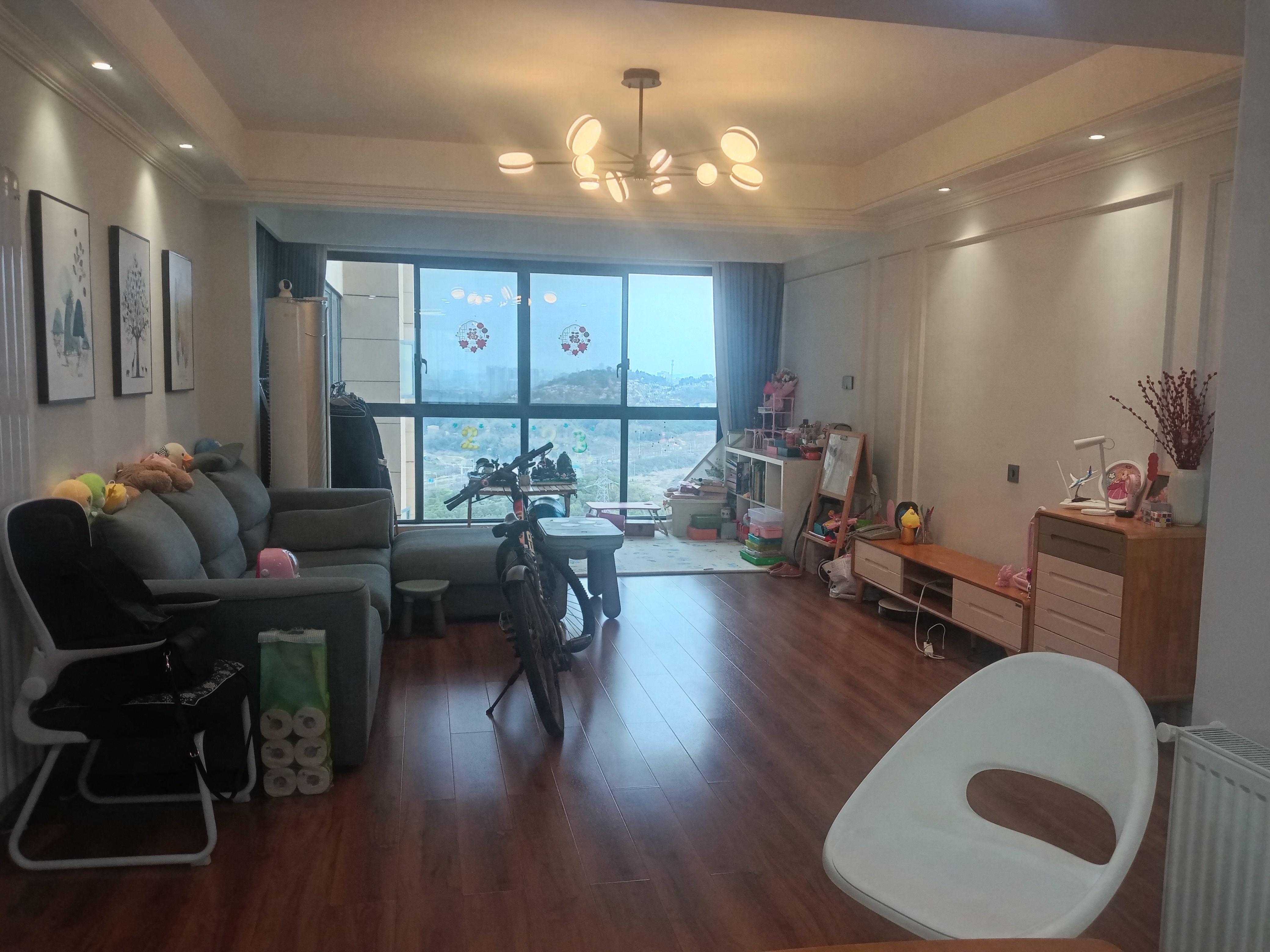 时代新城(翰林府) 3室2厅2卫 75.0万 时代新城(翰林府) 3室2厅2卫 75.0万室内图