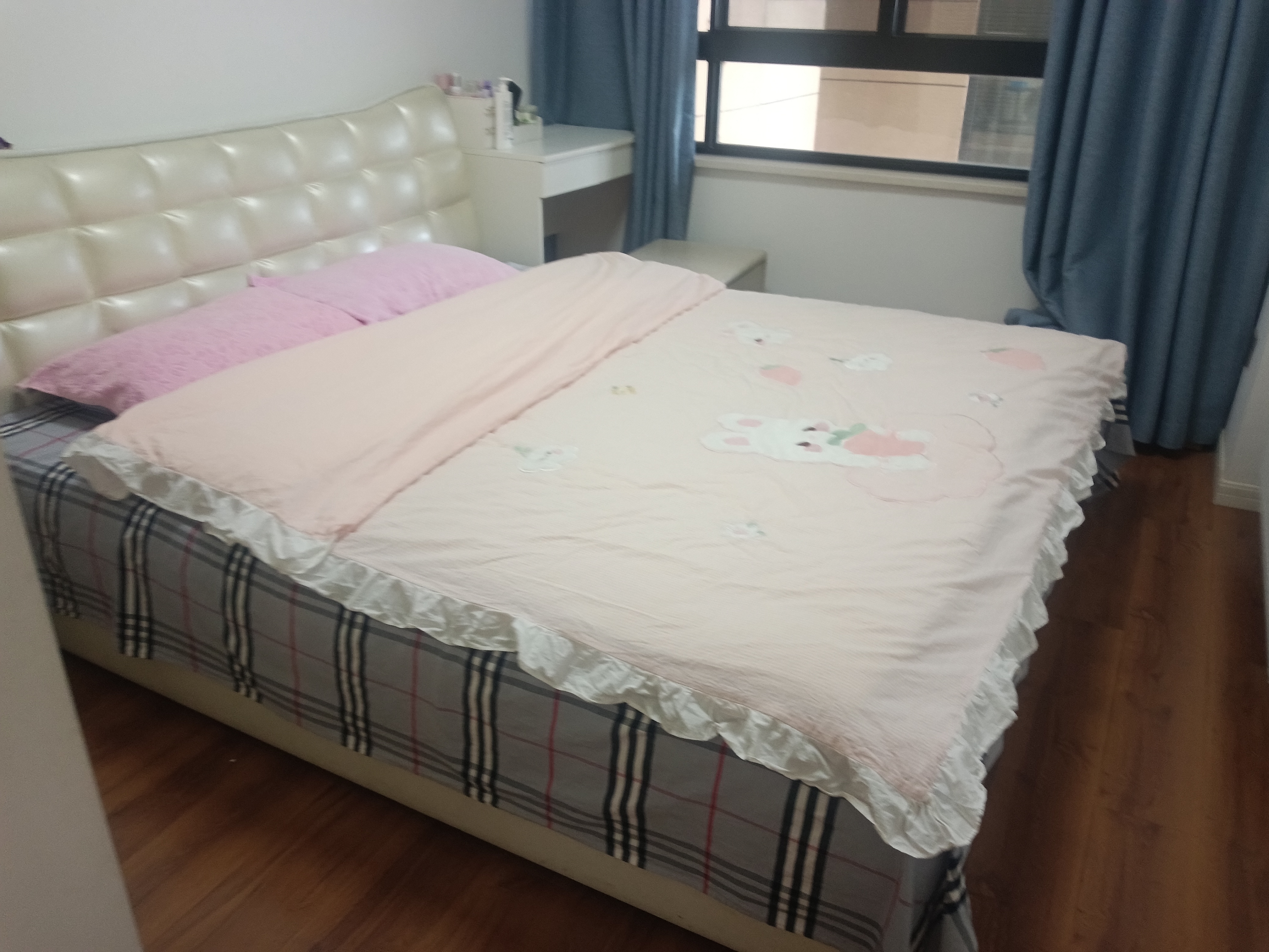 时代新城(翰林府) 3室2厅2卫 75.0万 时代新城(翰林府) 3室2厅2卫 75.0万室内图