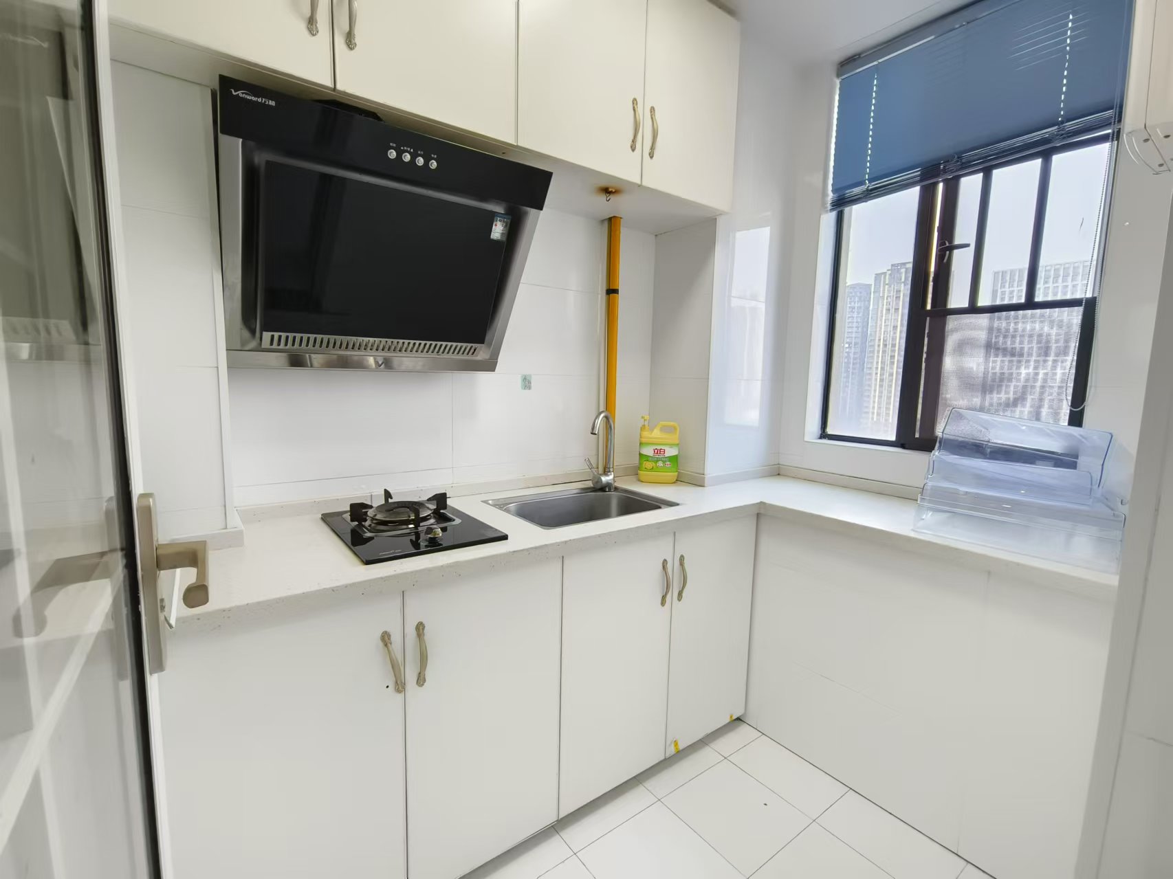 白金汉宫 1室1厅1卫 20.0万 白金汉宫 1室1厅1卫 20.0万室内图