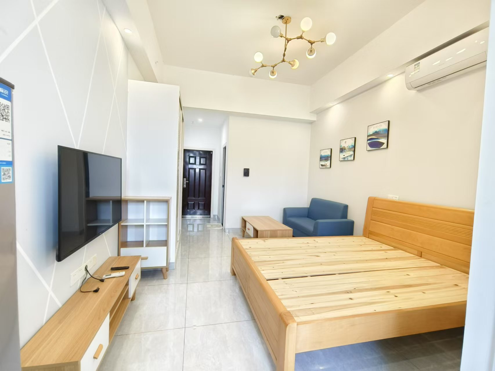 白金汉宫 1室1厅1卫 20.0万 白金汉宫 1室1厅1卫 20.0万室内图