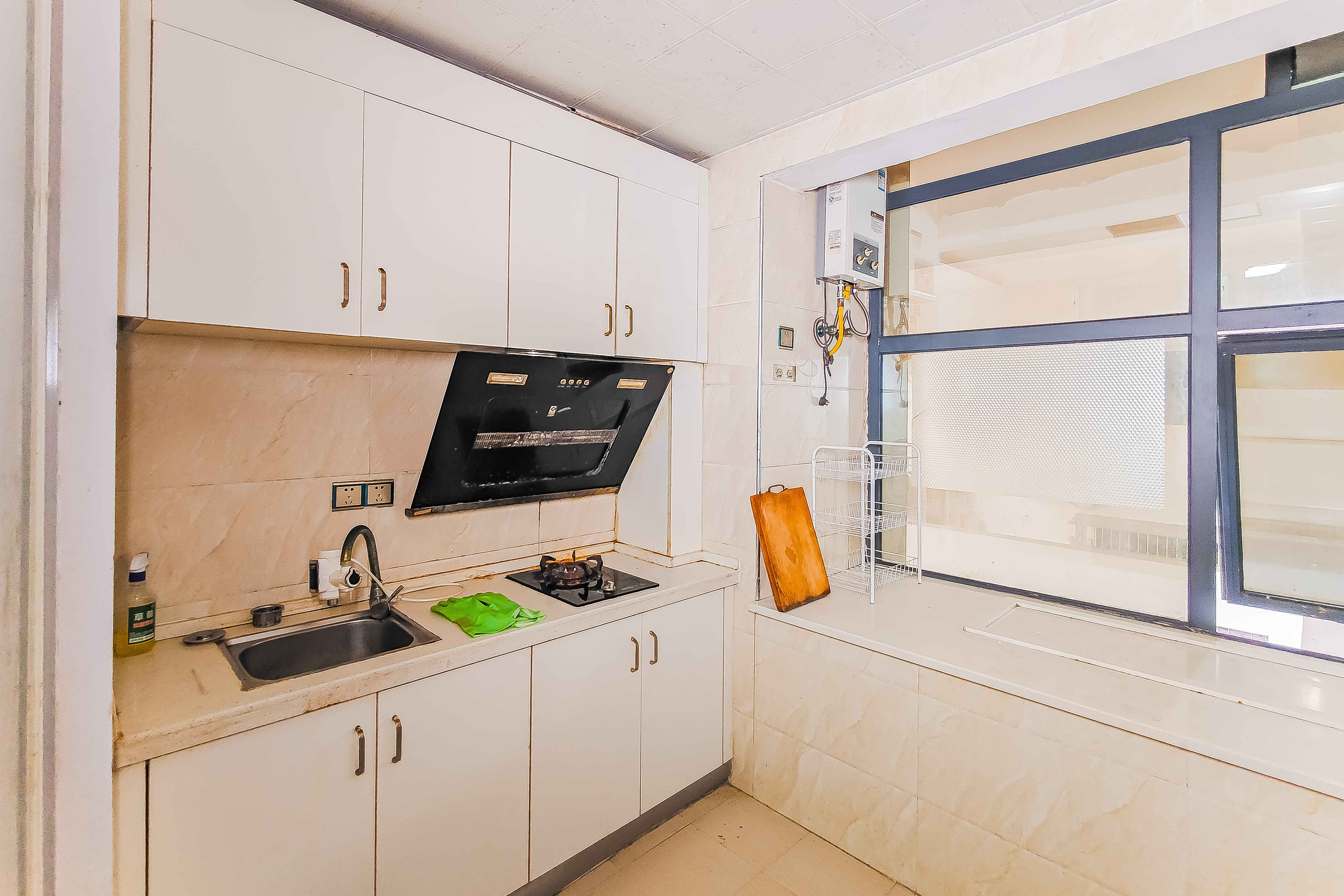 蓝湾国际广场 1室1厅1卫 26.0万 蓝湾国际广场 1室1厅1卫 26.0万厨房